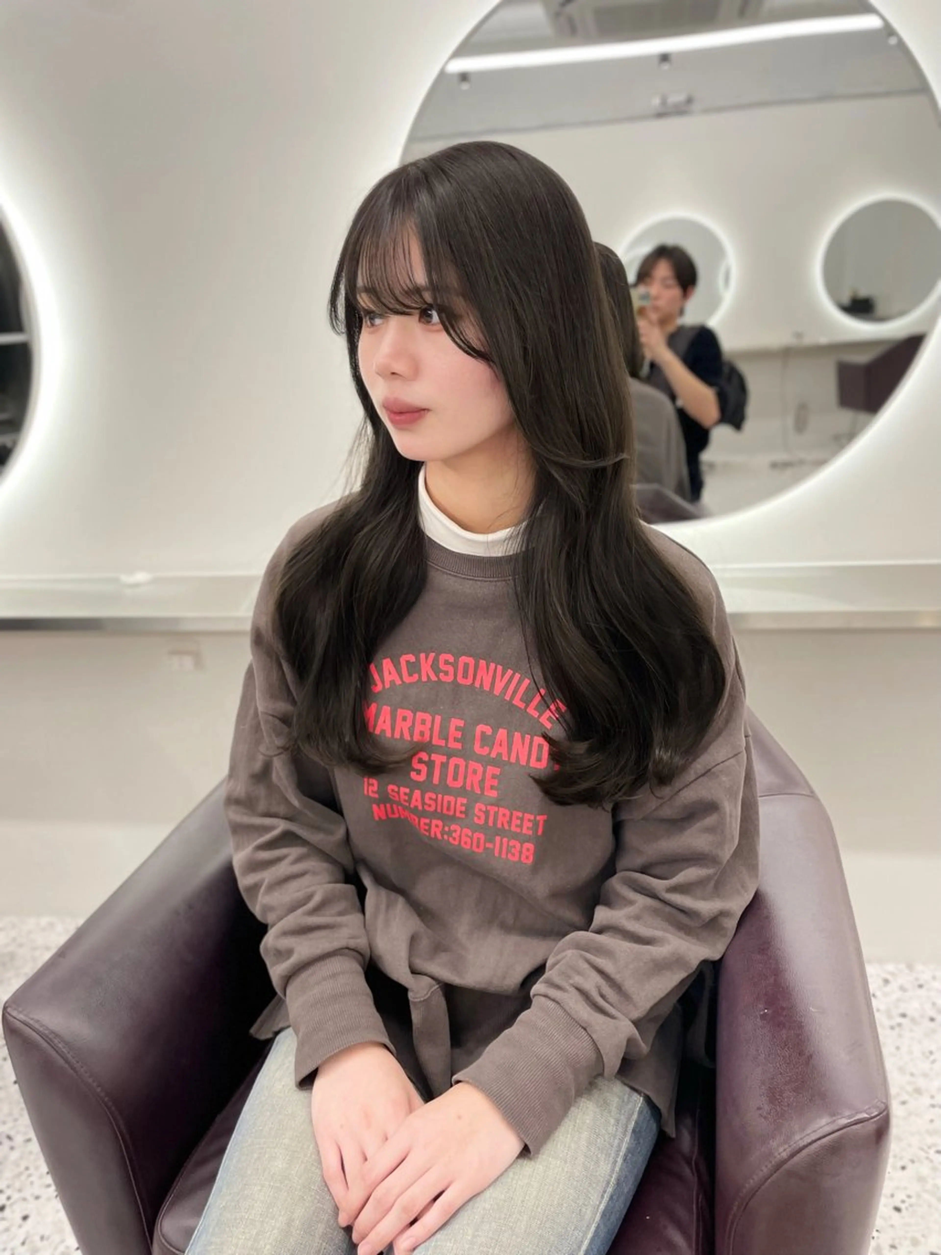 ロング カラー ヘアアレンジ 透明感カラー グレージュ オリーブグレージュ オリーブグレー ヘアカラー トリートメント 艶髪ハイトーン 💎yuuki💎のヘアスタイル