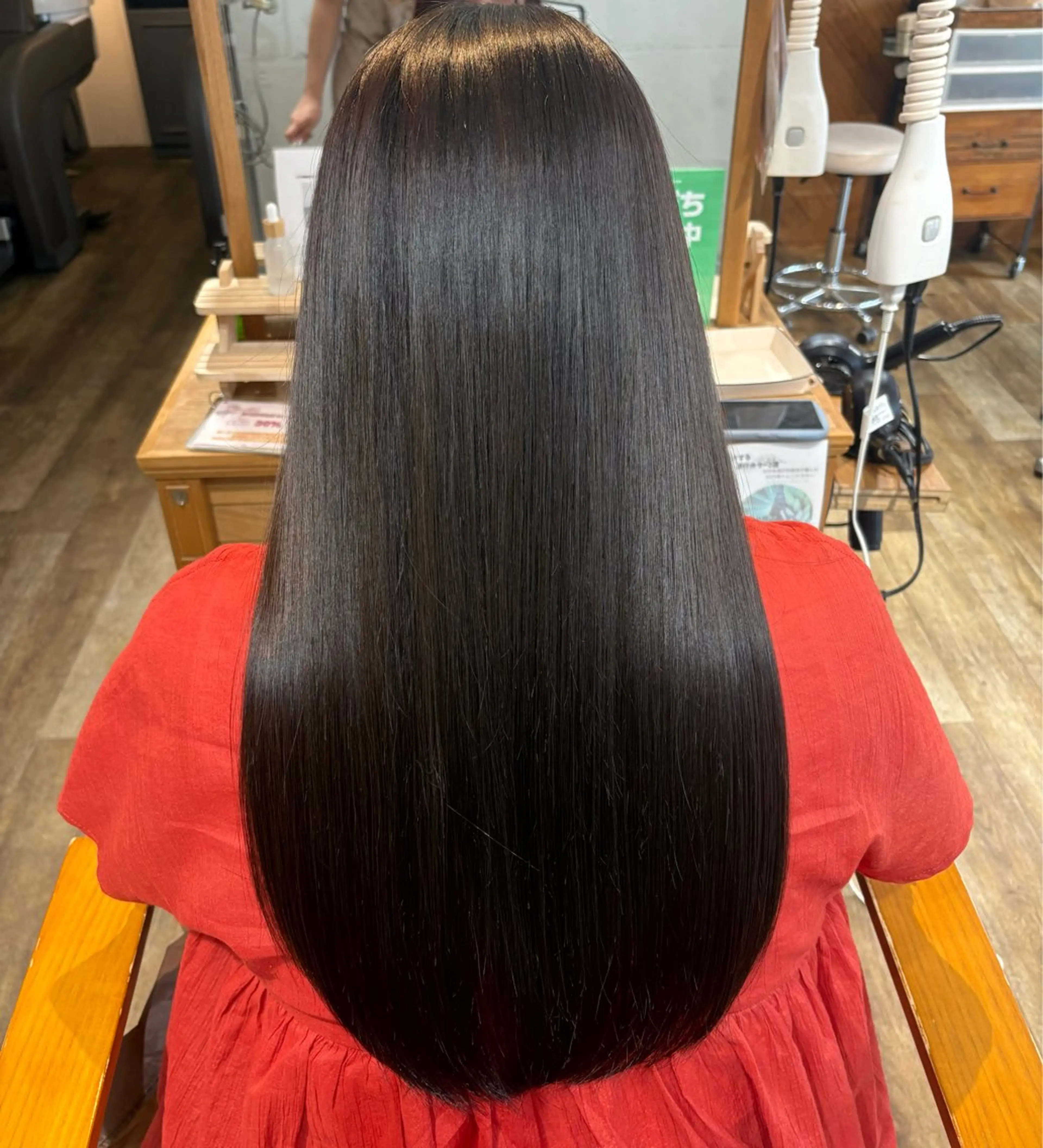 髪質改善トリートメントinカラー(ヘッドスパor眉カット付き💫)の写真