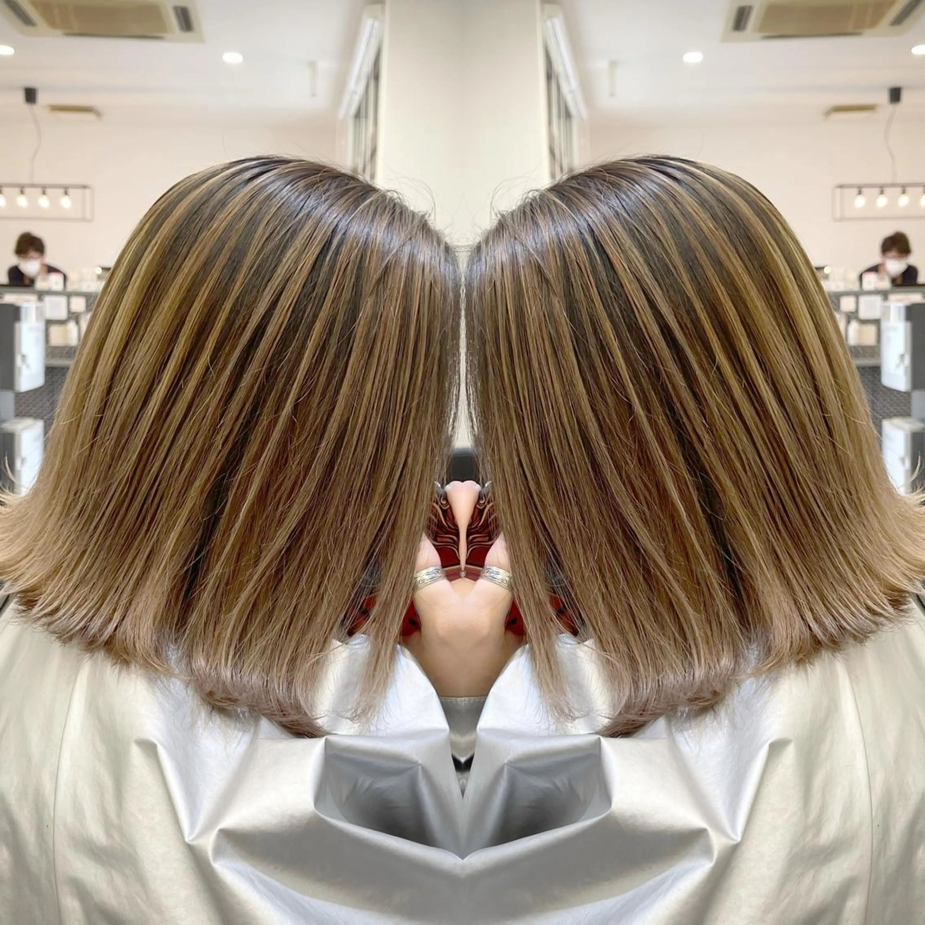 ショート カラー ヘアアレンジ バレイヤージュ デザインカラー ハイライトカラー 外国人風カラー ハイライト アンドウ ユウ/ レイヤーカット/韓国のヘアスタイル