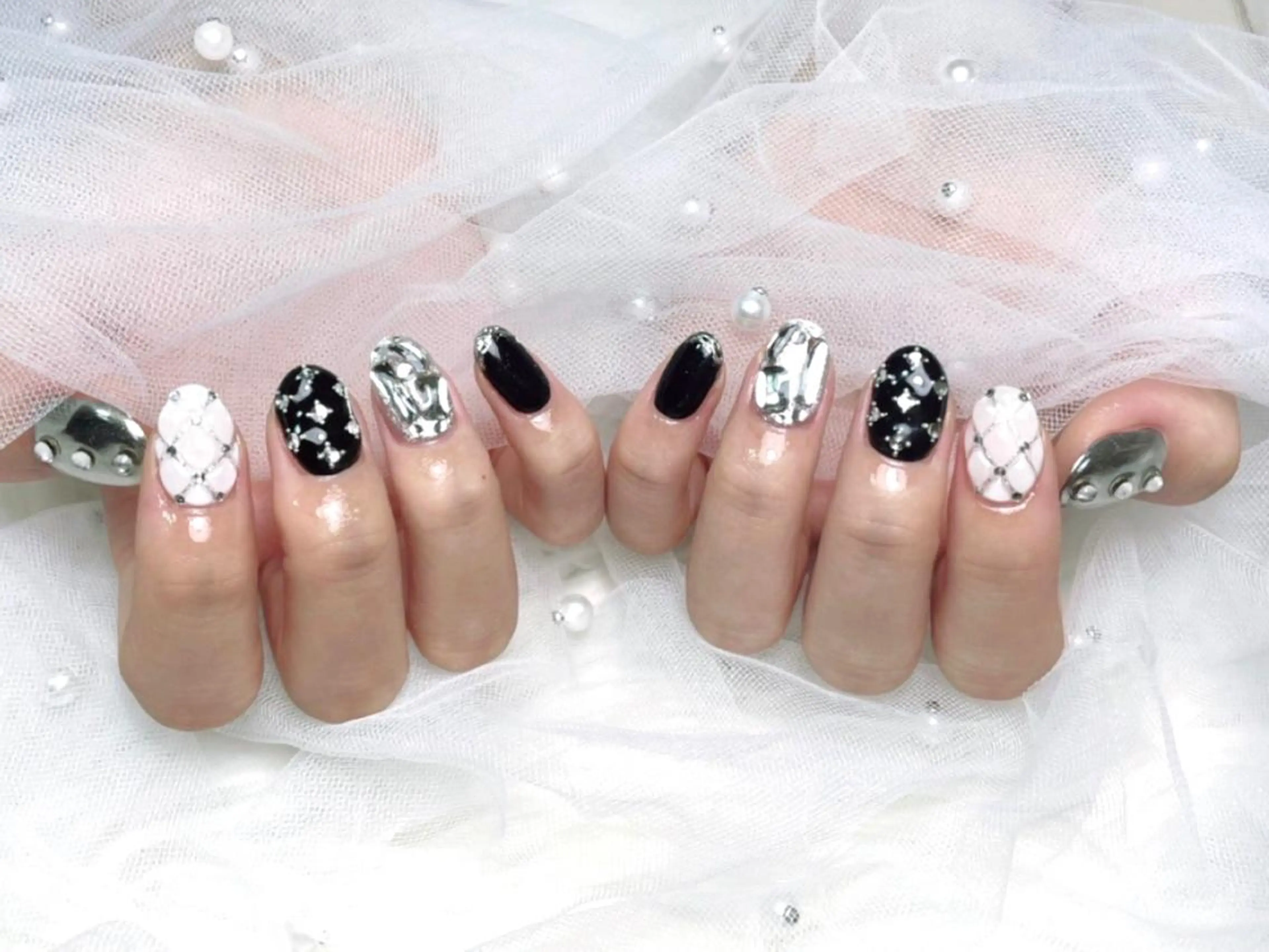 ネイル ハンドネイル lucky nail 歌舞伎町のネイルデザイン