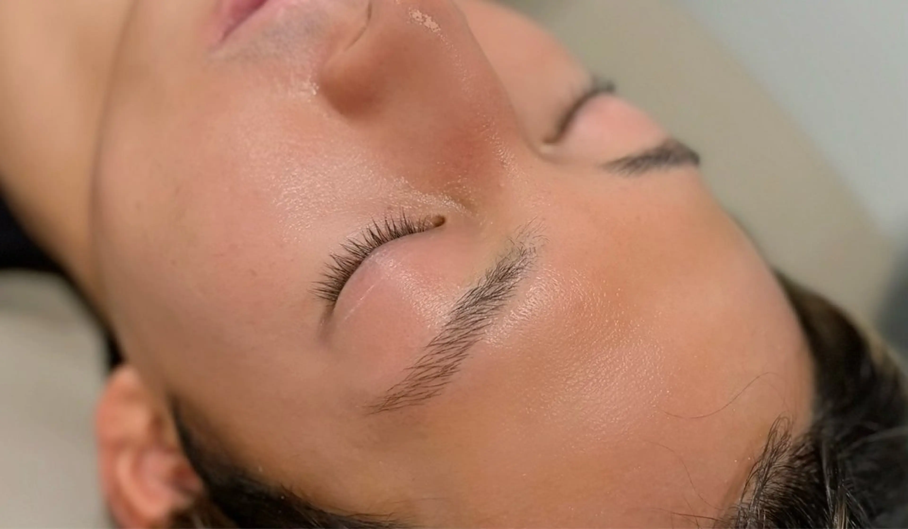 【🉐期間限定✨🧚🏼‍♀️メンズ眉毛WAX・眉毛スタイリング】ミニモ学割の写真