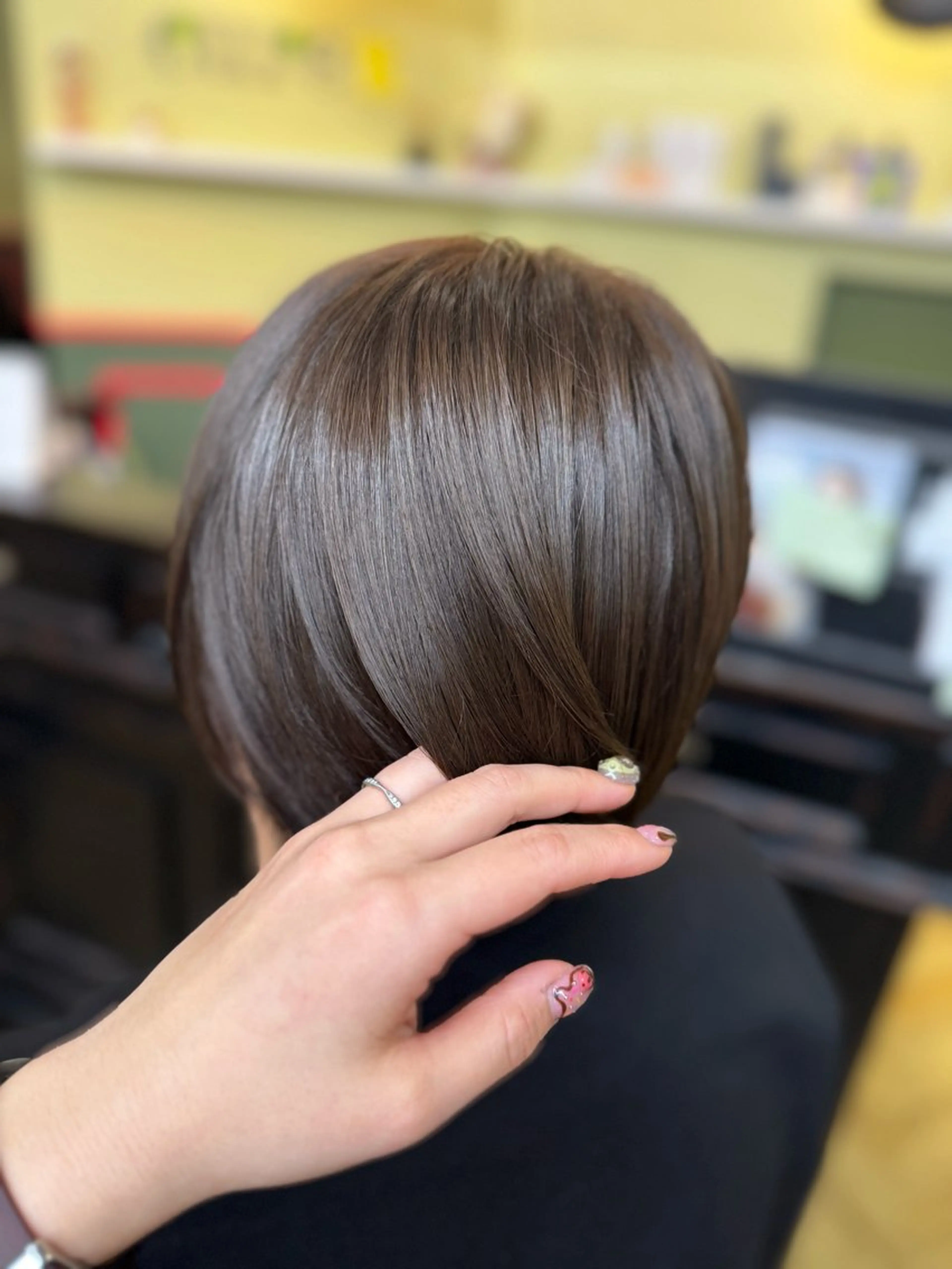 ショート カラー 透明感カラー ヘアカラー トリートメント ヘッドスパ cureK所属・米倉 麻衣のヘアスタイル