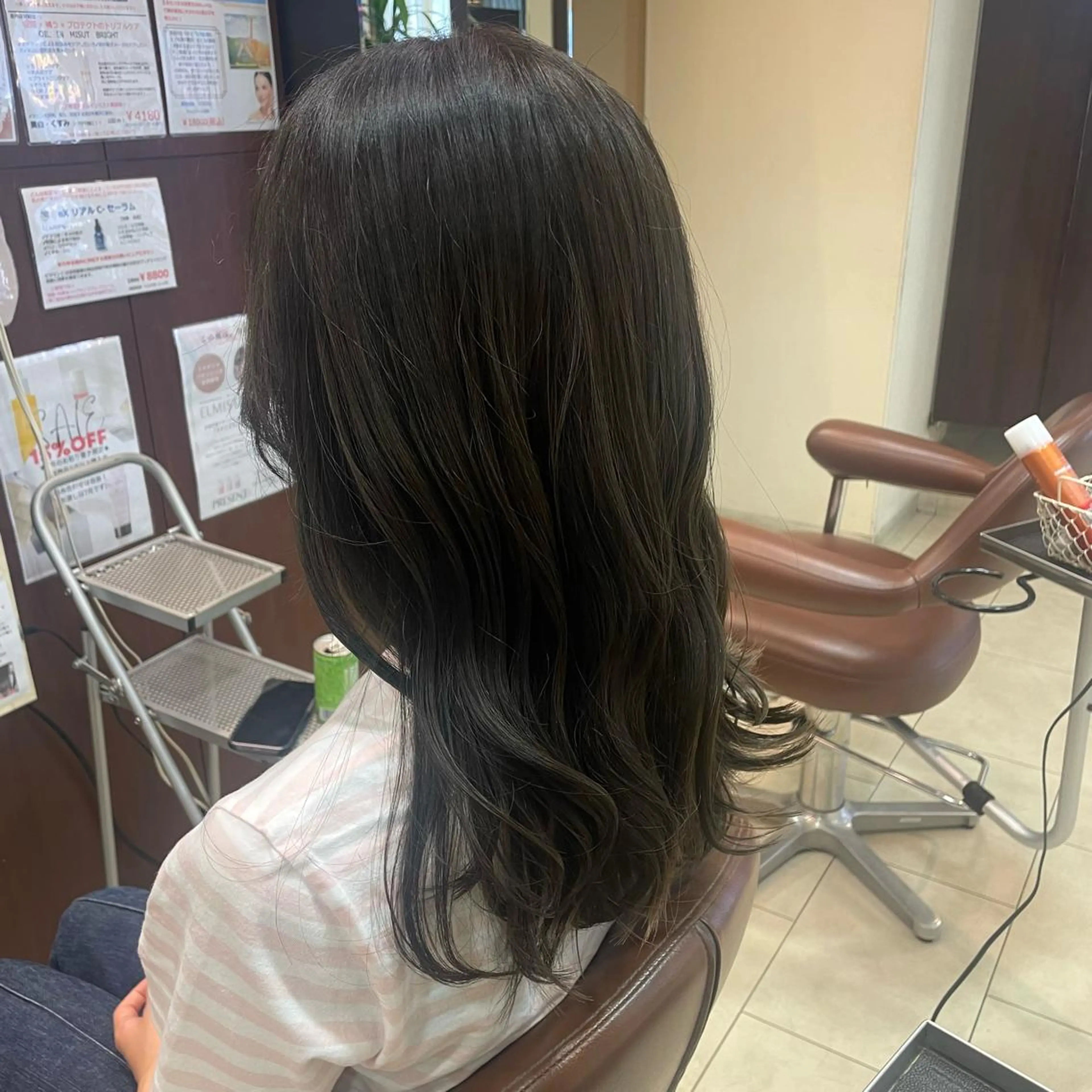 セミロング カラー 🍒暖色カラー🍒 髪質改善 西村亜弥のヘアスタイル