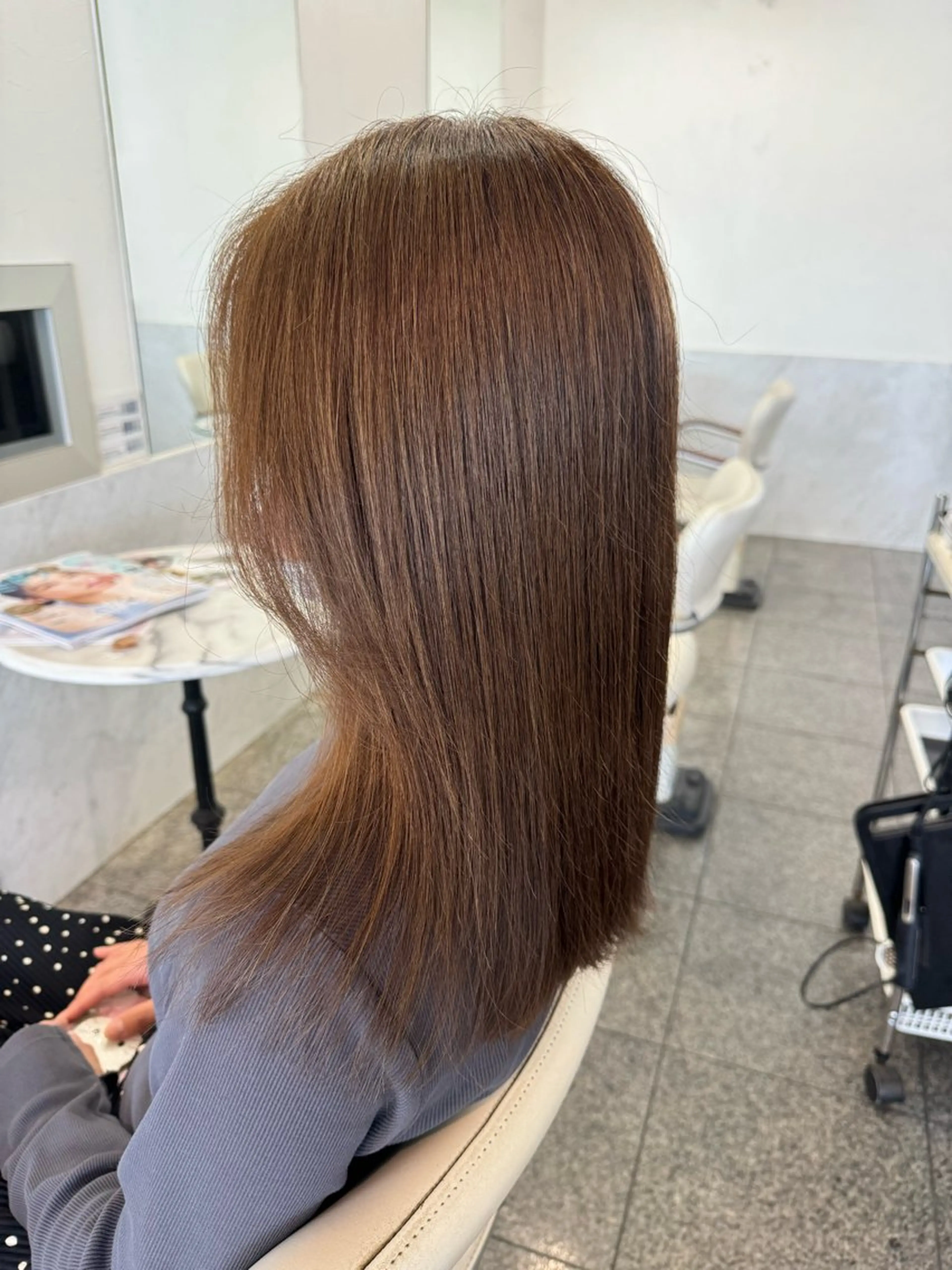 ミディアム カラー ベージュカラー ブリーチ ブリーチなしカラー シルバー シルバーベージュ 🫧ヒシダアキ /taboo🫧のヘアスタイル