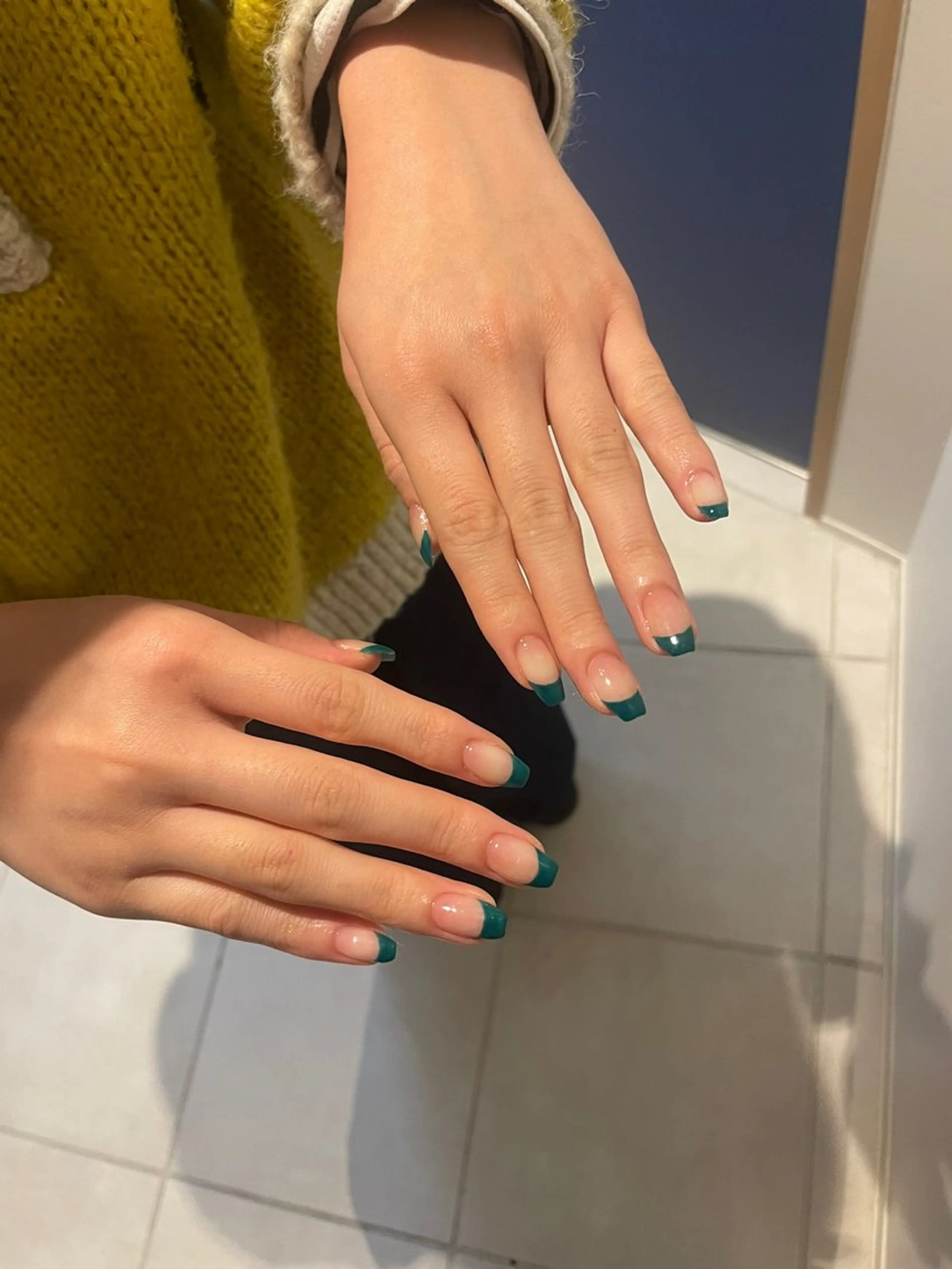 ネイル フレンチネイル aoi △TRIOSのネイルデザイン