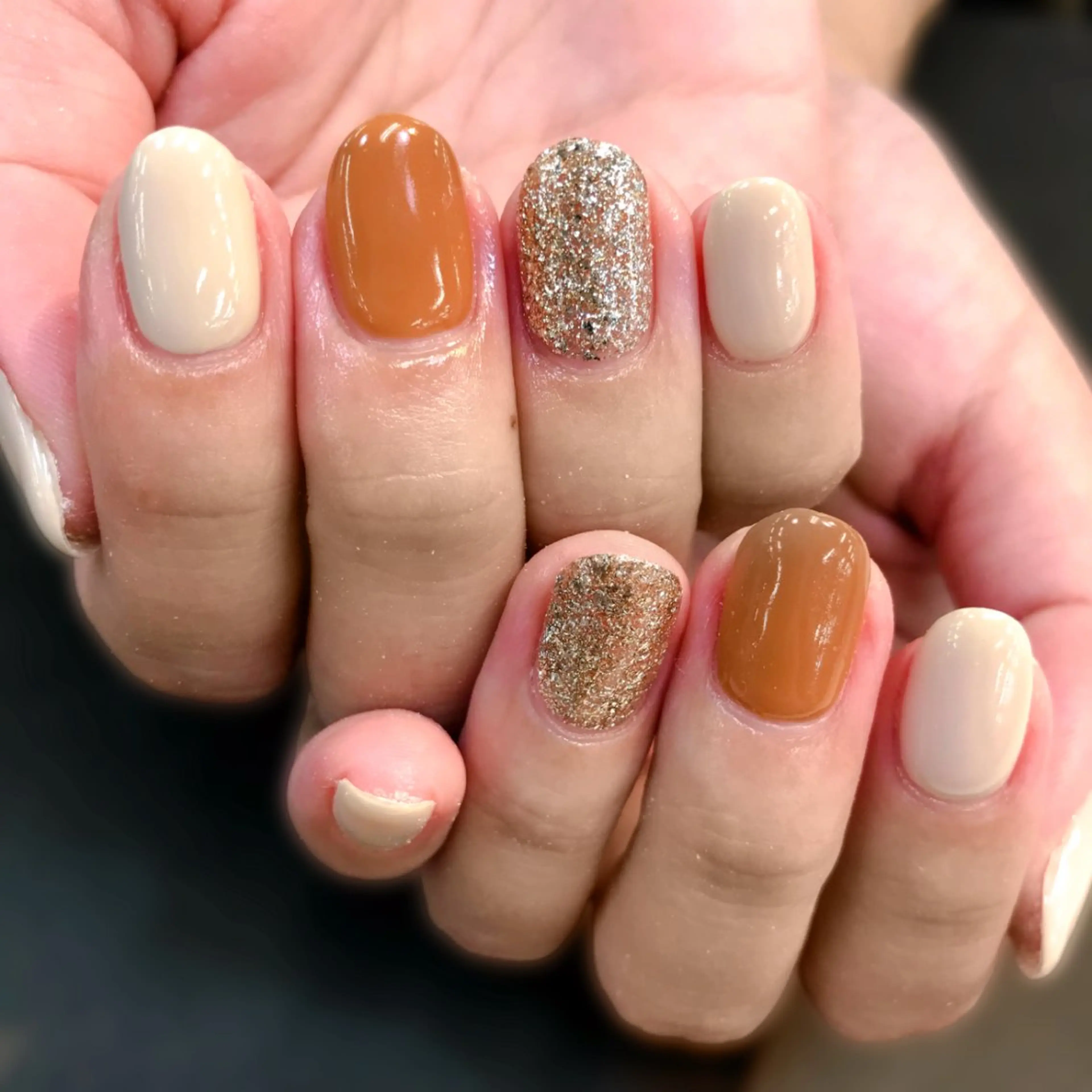 ネイル ジェルネイル ワンカラーネイル シンプルネイル ハンドネイル NAIL MOONのネイルデザイン