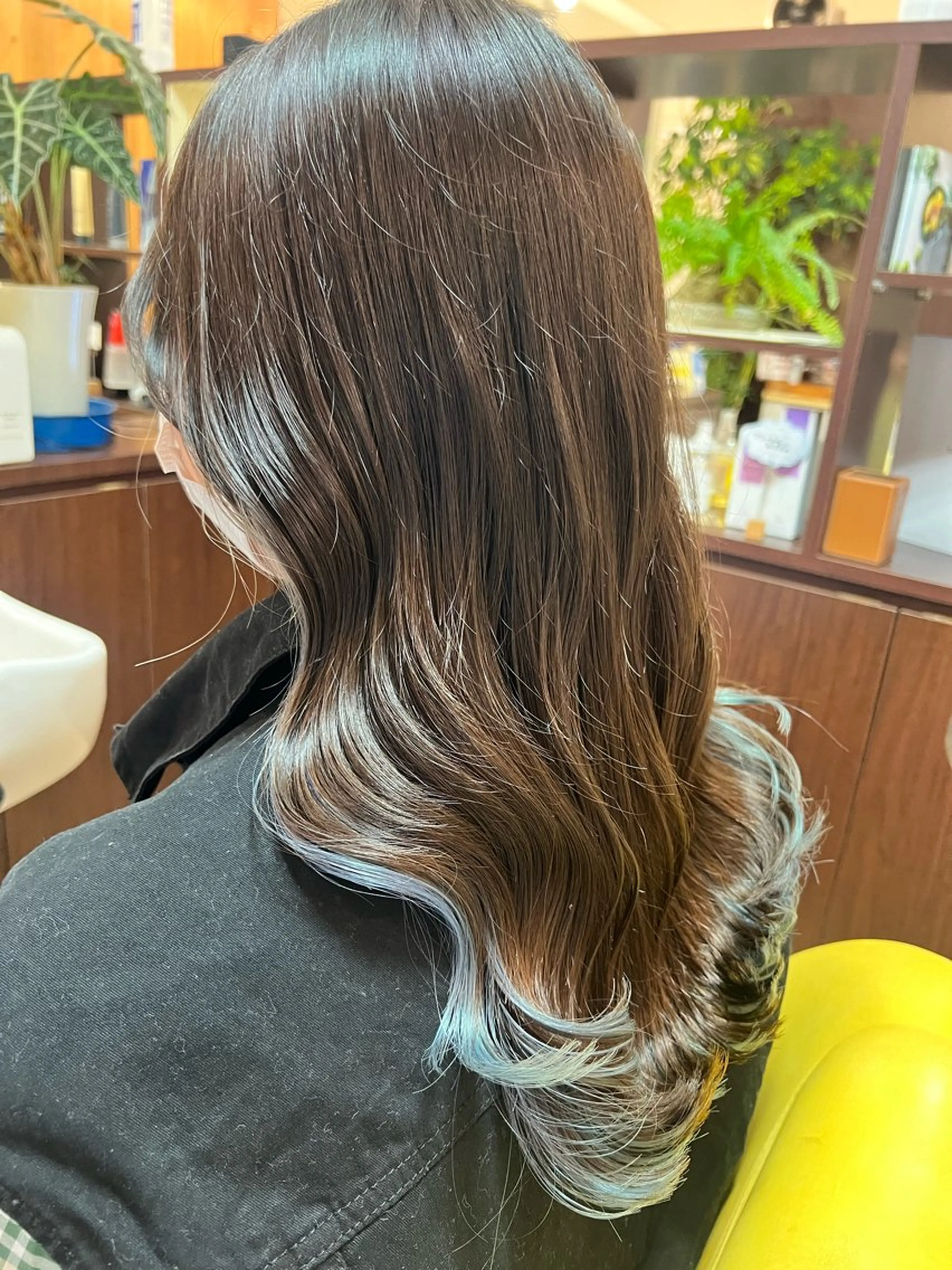 ロング カラー hair  bh.maara所属・bh.maara デザイン／ハイトーンのヘアスタイル