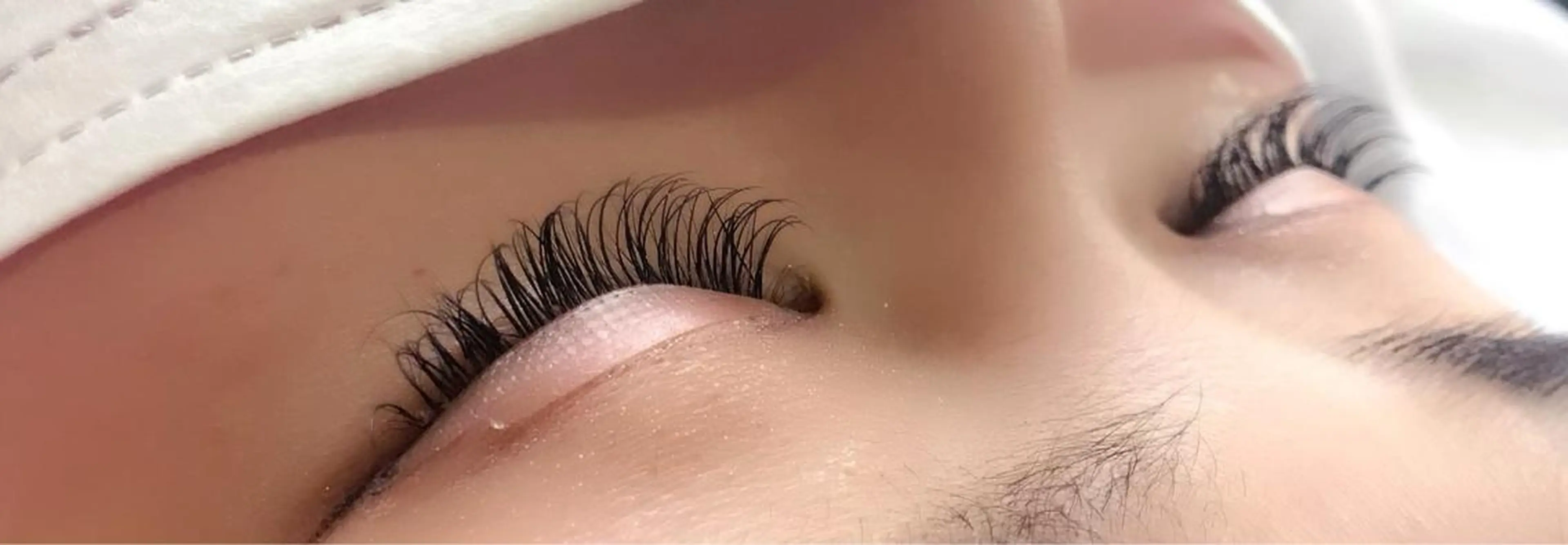 マツエク・マツパ 岡田詩織 MODE Ks松原店のヘアスタイル