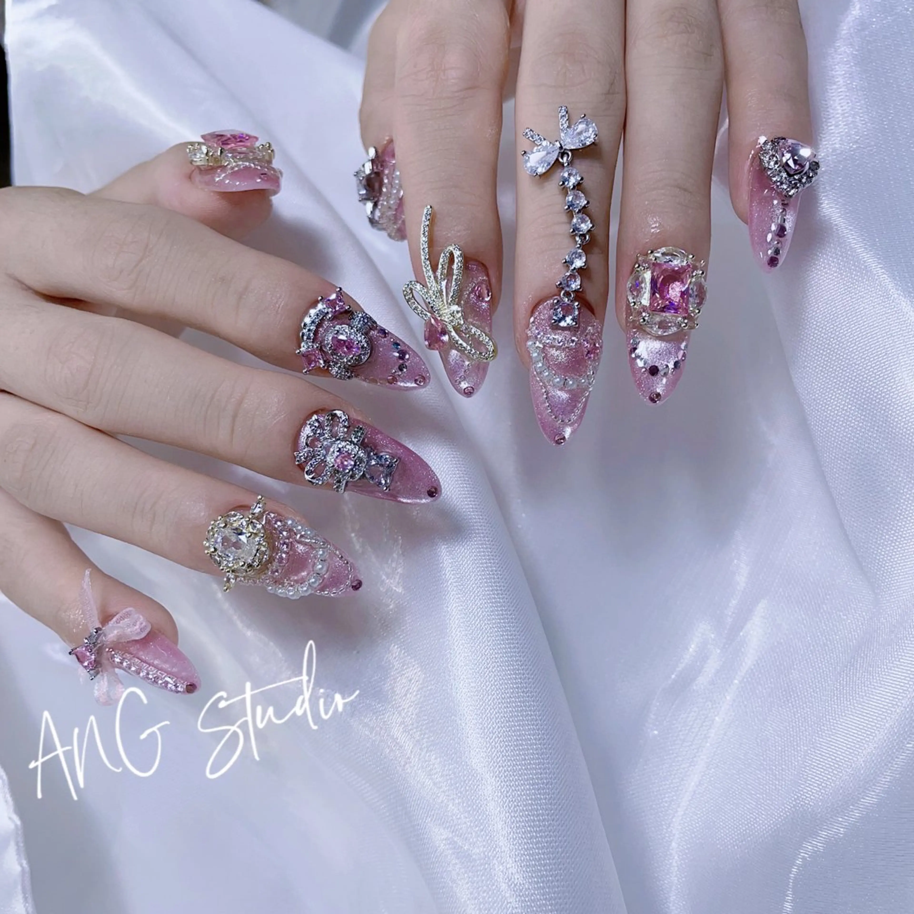 ネイル ANG Studioのネイルデザイン