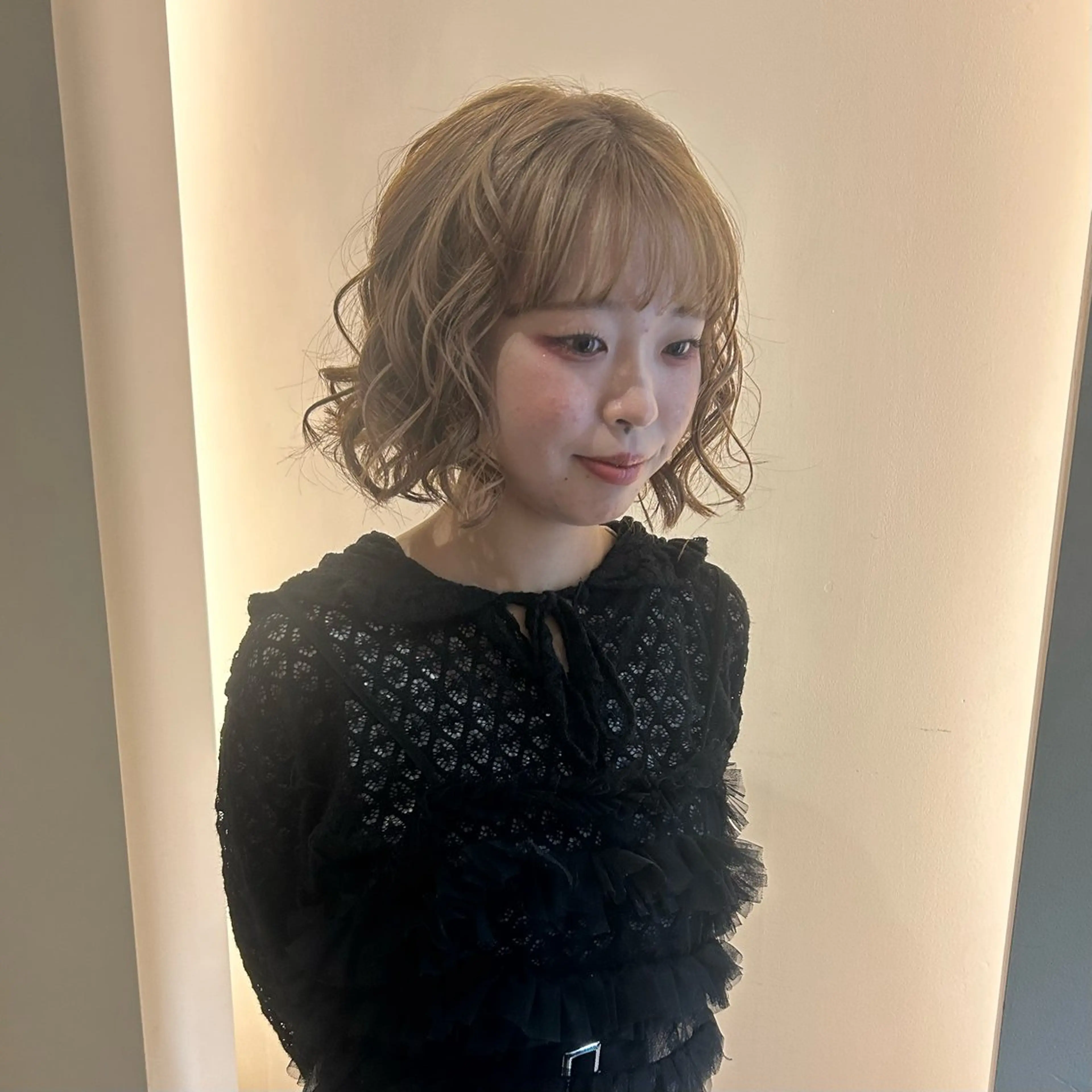 ミディアム カラー saki / 名古屋 八事 / ハイトーンのヘアスタイル