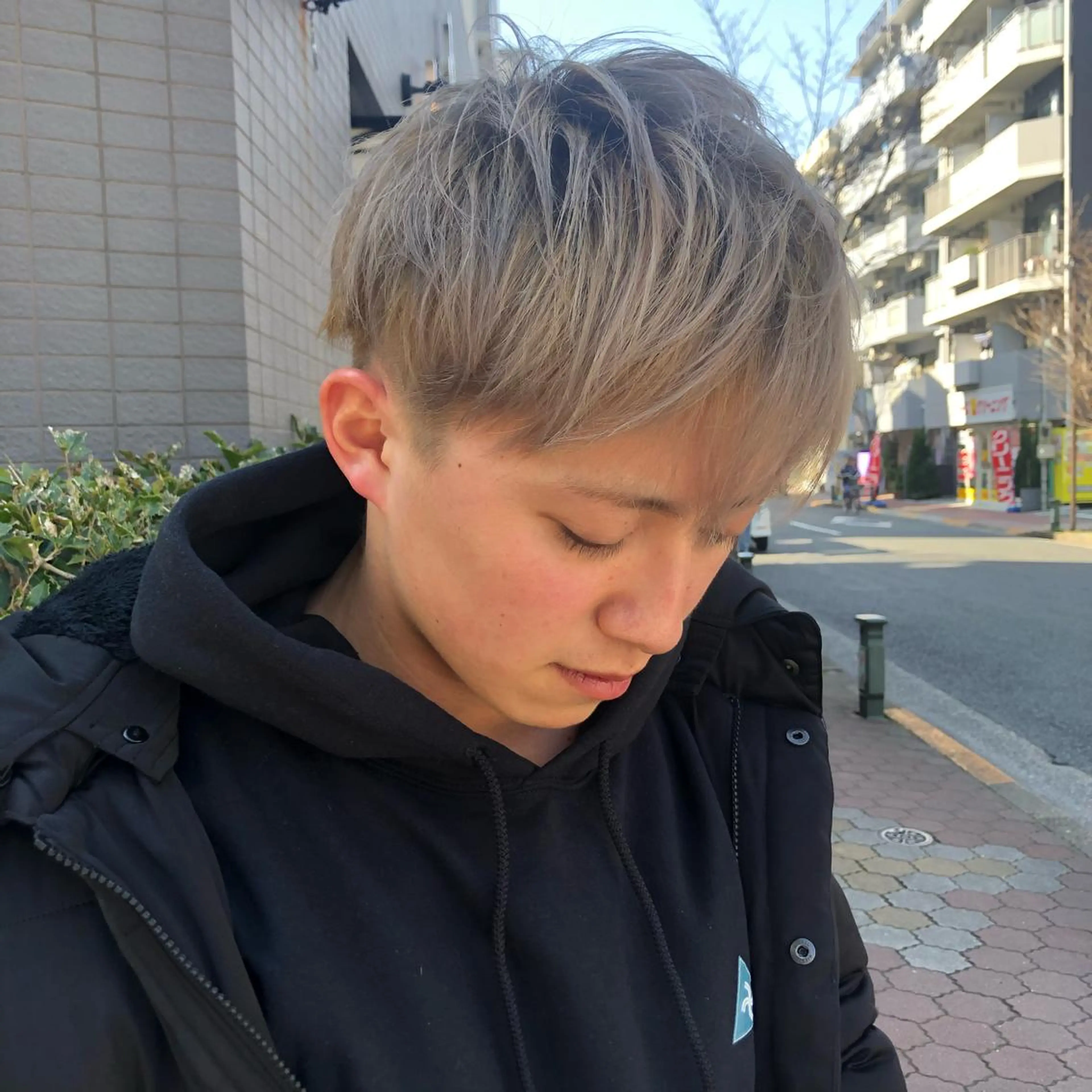 メンズ メンズブリーチ メンズハイトーン 韓国風ヘア♡ runaのヘアスタイル