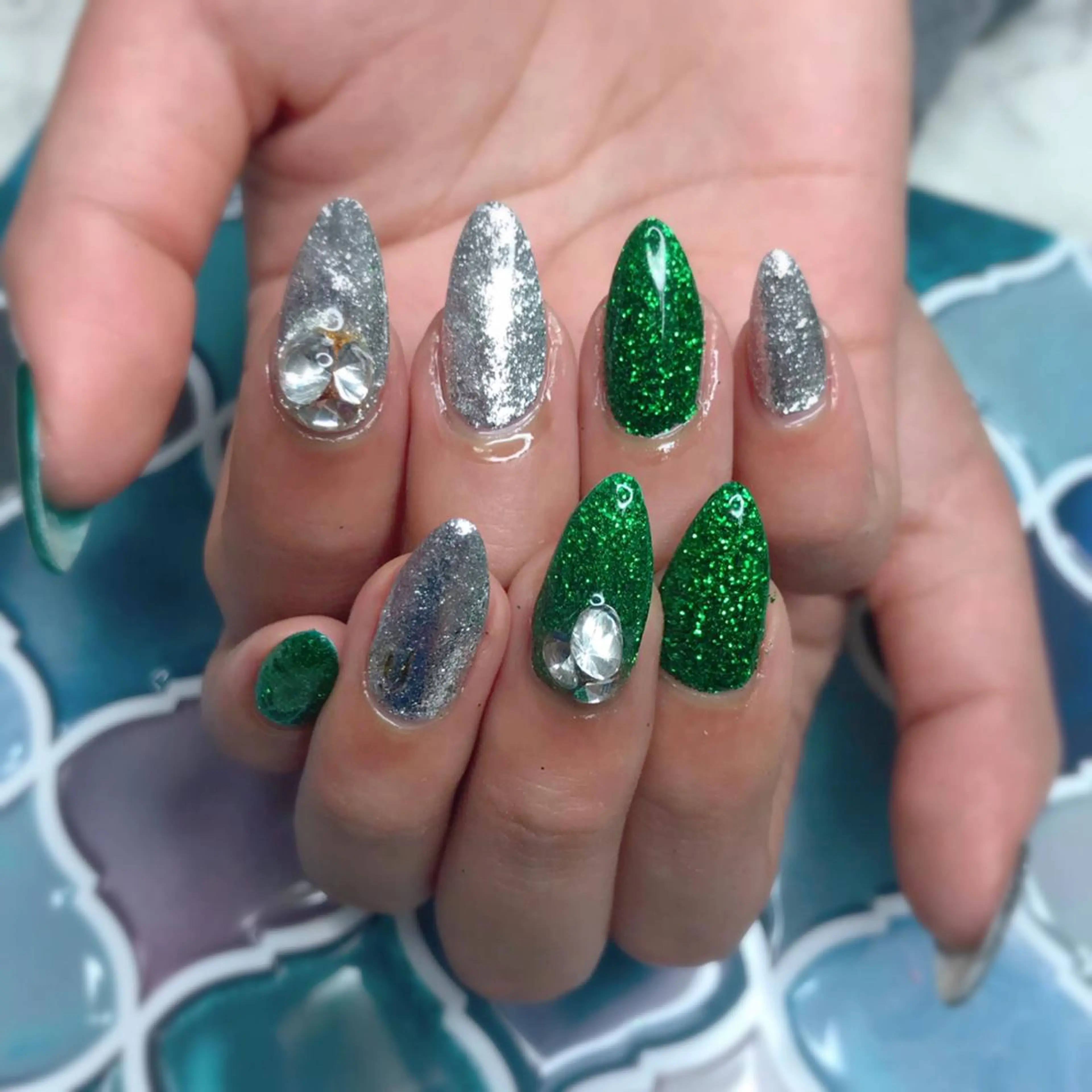 ネイル S♡JEWEL所属・S. JEWELのネイルデザイン