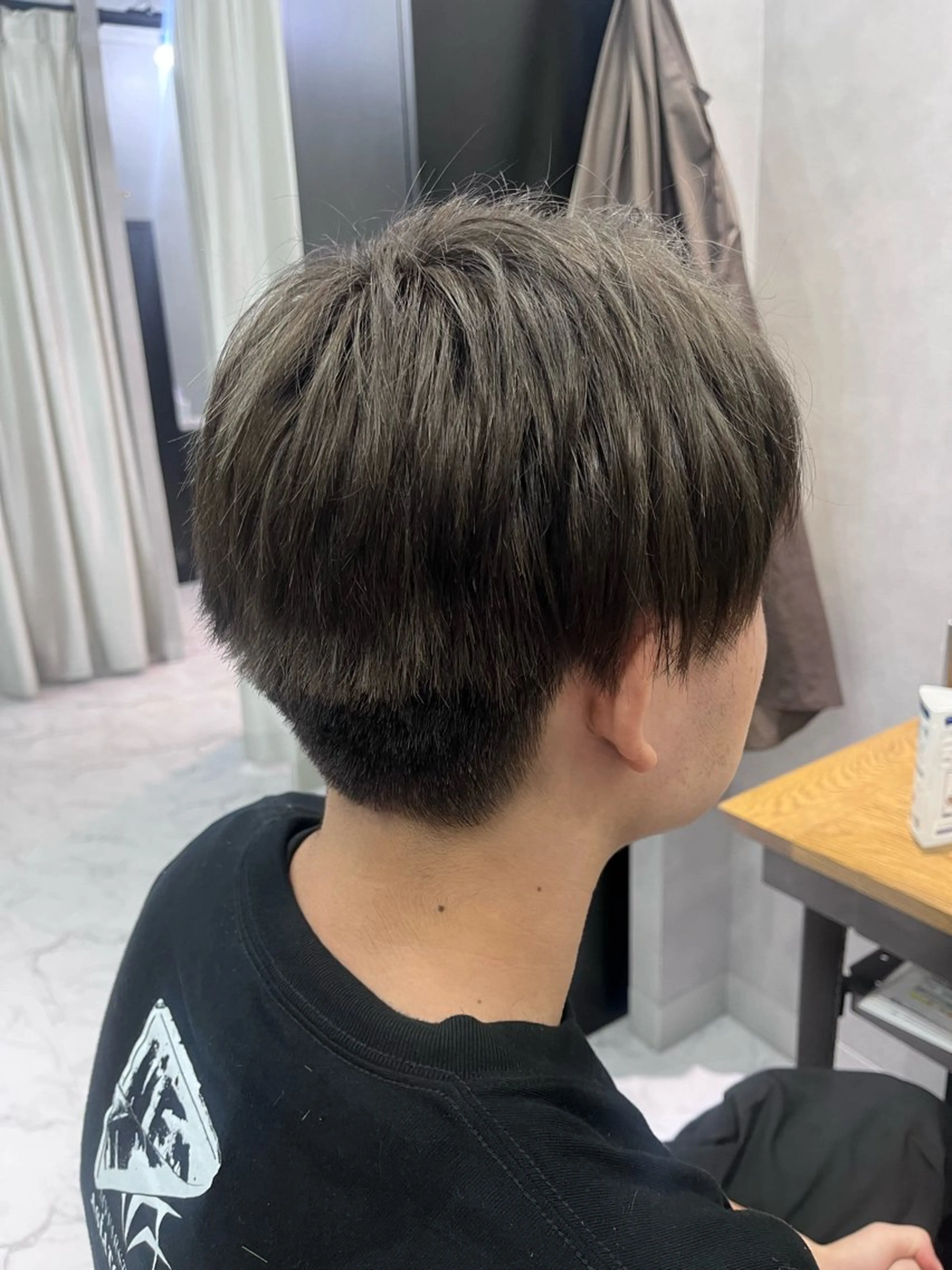 ショート カラー ヘアカラー ハイトーン/韓国風/ 艶髪/吉祥寺のヘアスタイル