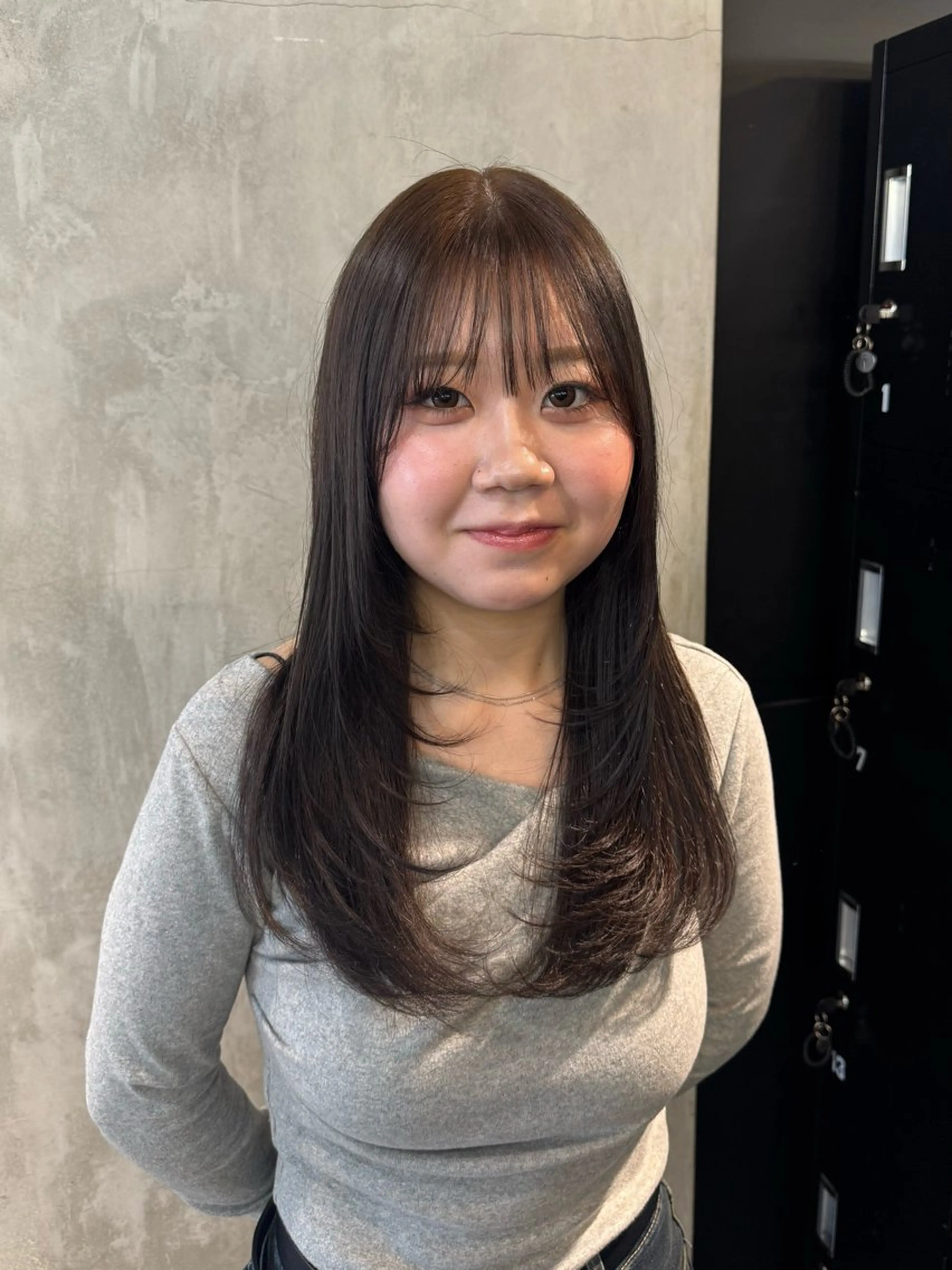 ミディアム カラー カット ヘアカラー パーマ トリートメント ヘアセット ザクザクレイヤー 🍀/ブリーチ/小田のヘアスタイル