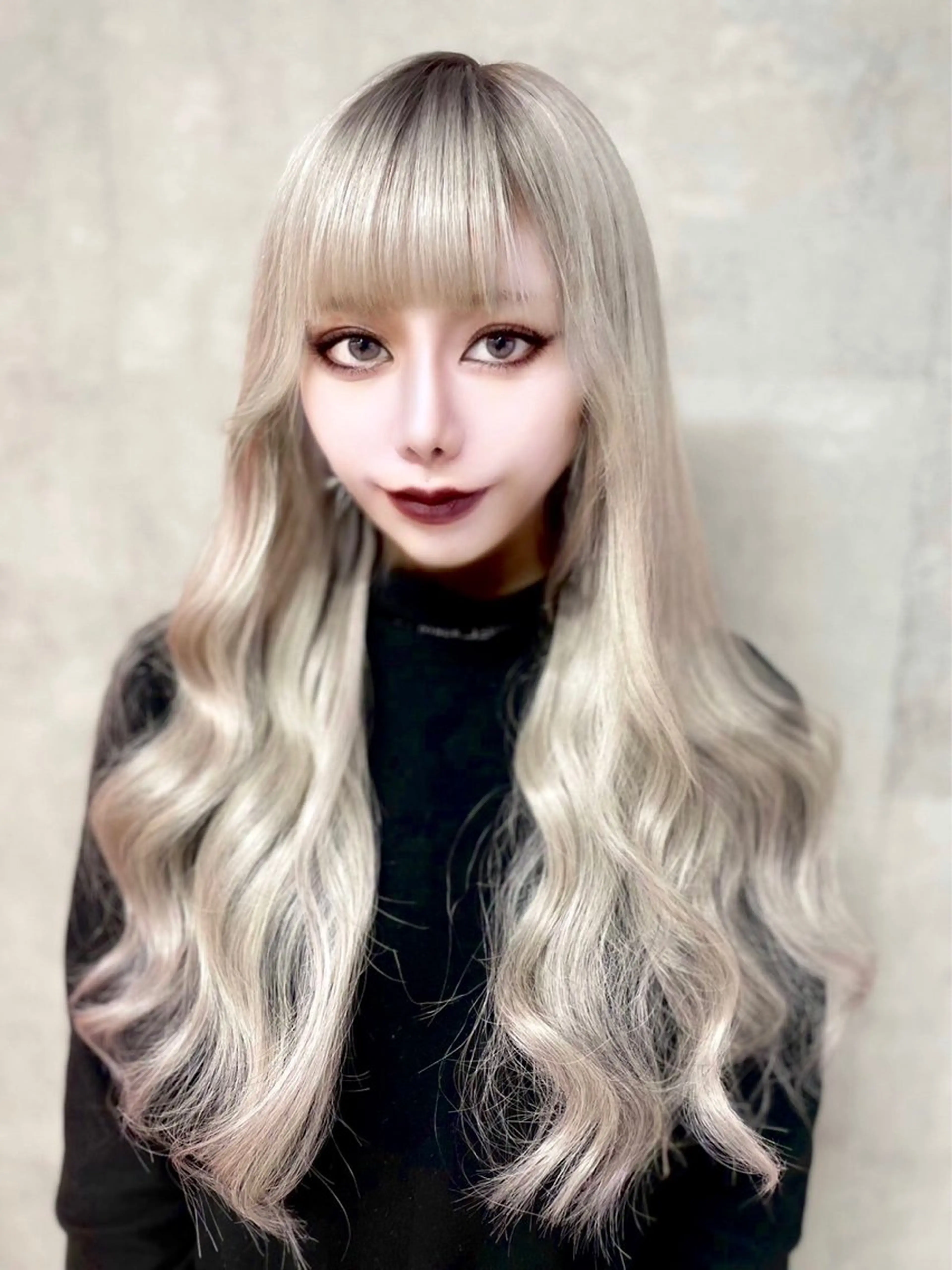 ロング カラー シルバー ホワイトシルバー Mirai🎧 モデル募集中💌のヘアスタイル