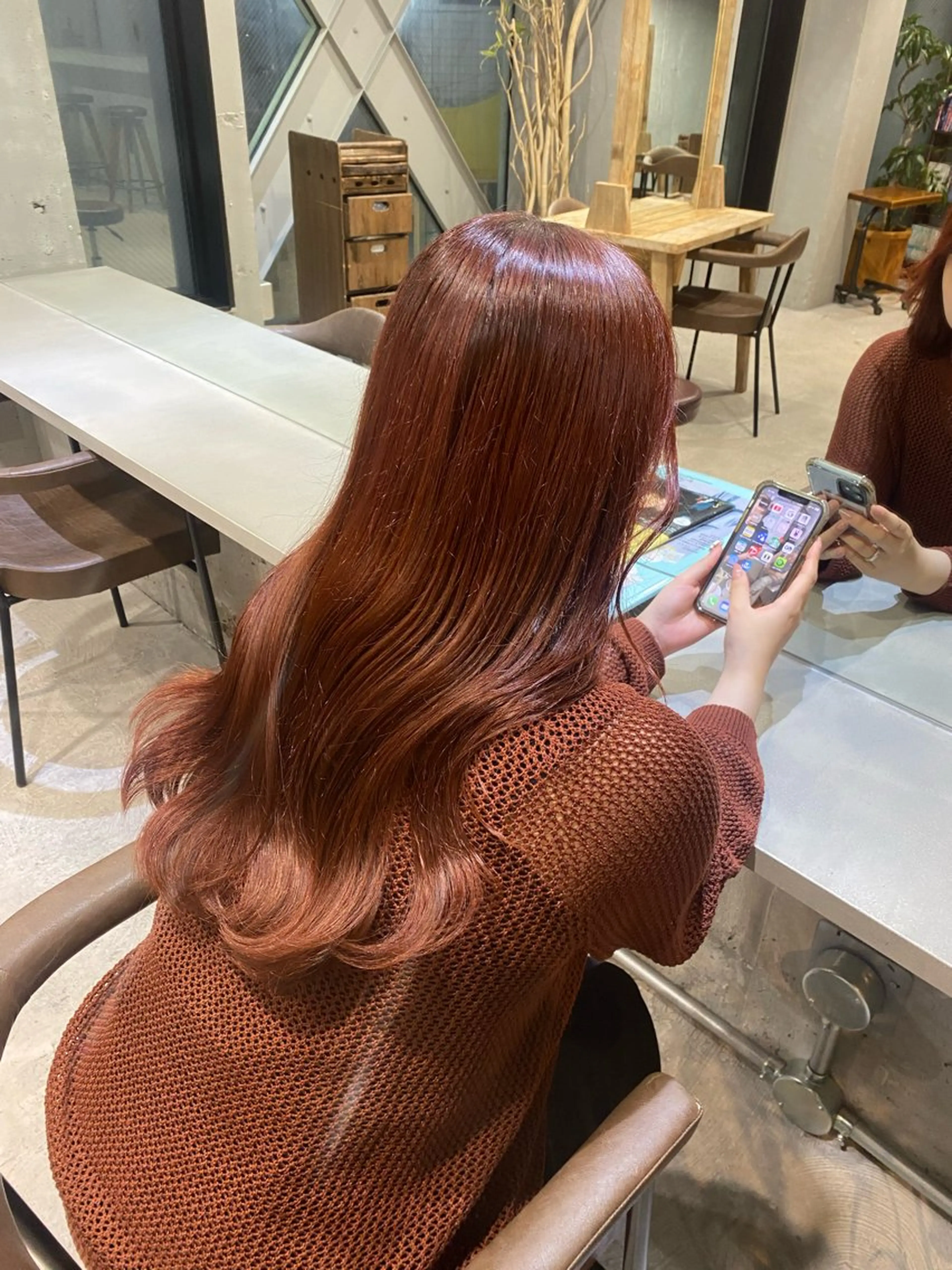 ロング カラー ブリーチ ブリーチなしカラー オレンジ オレンジレッド レッドカラー tamakawa hinaのヘアスタイル