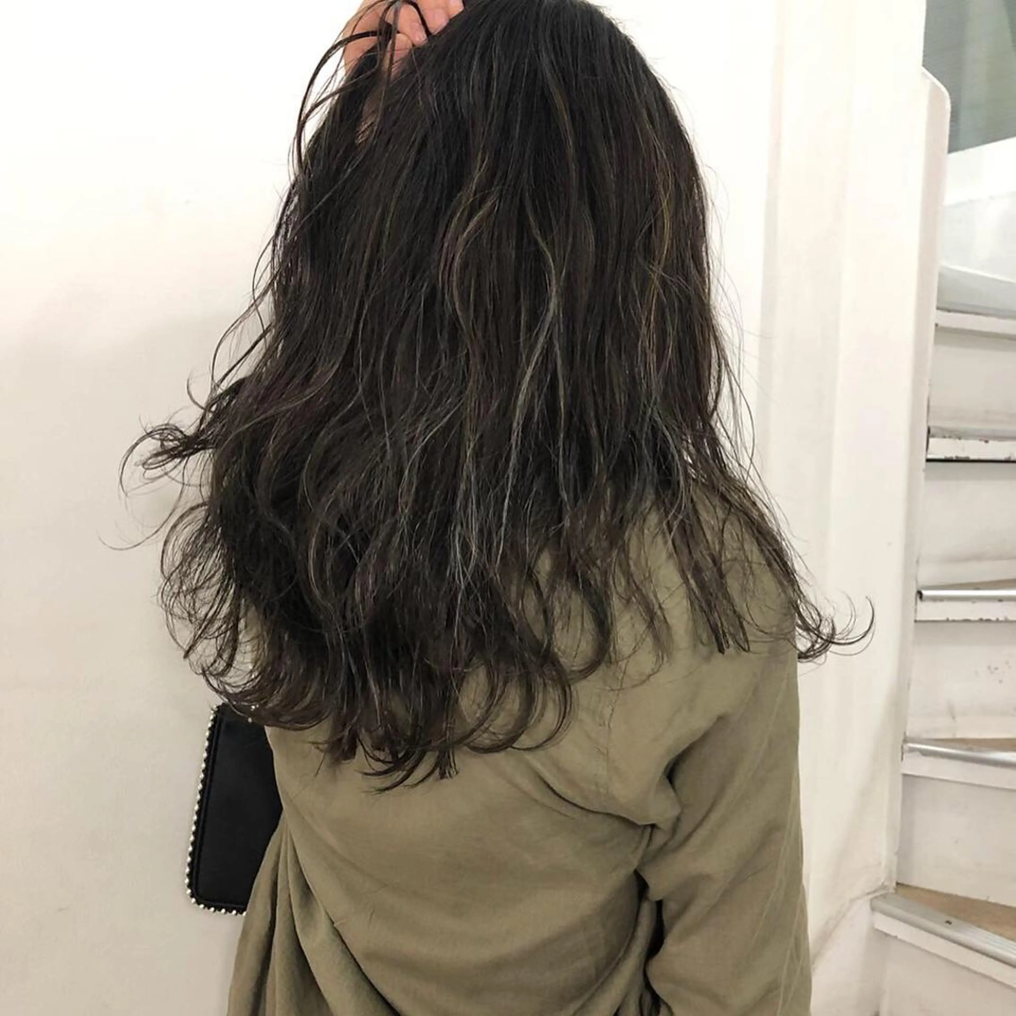 セミロング カラー 透明感カラー ハイライトカラー ハイライト ヘアカラー トリートメント Tao所属・藤川 大智のヘアスタイル