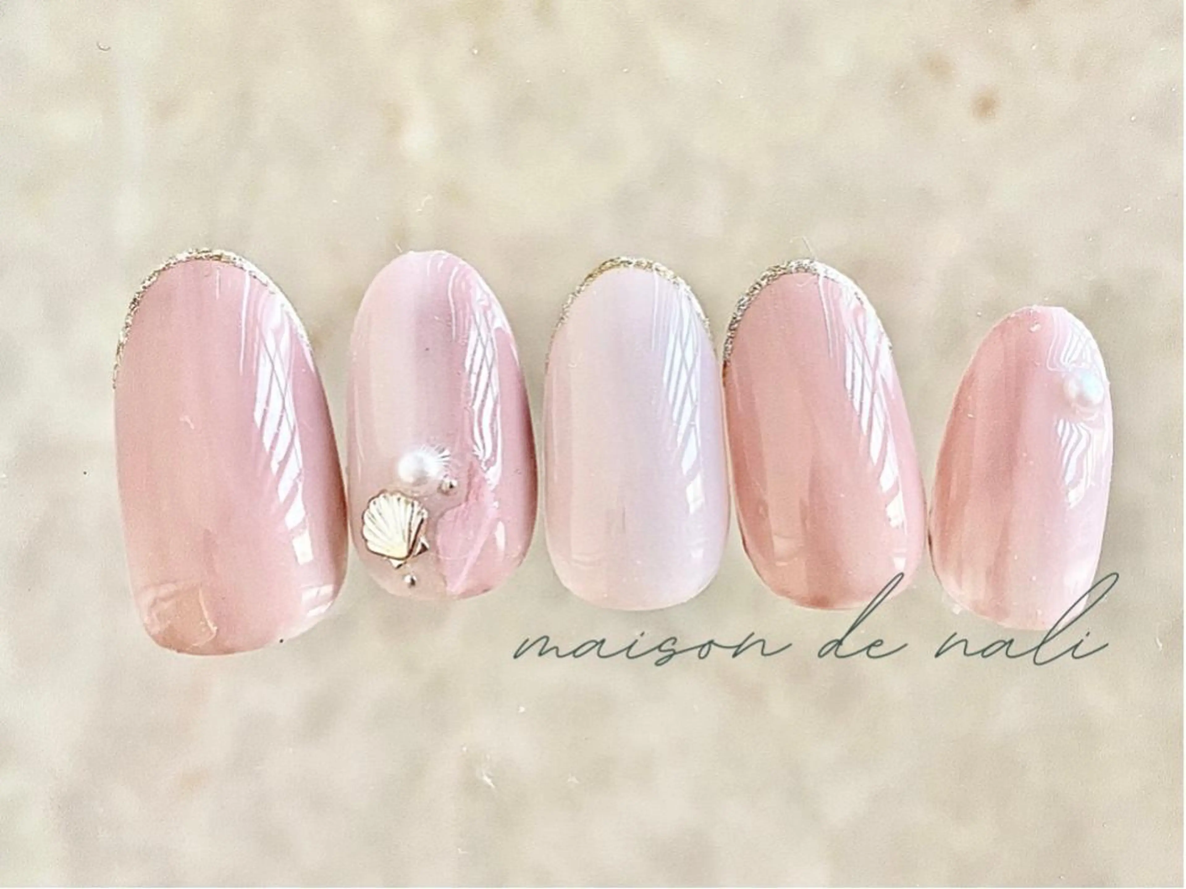 ネイル maison de NALIのネイルデザイン