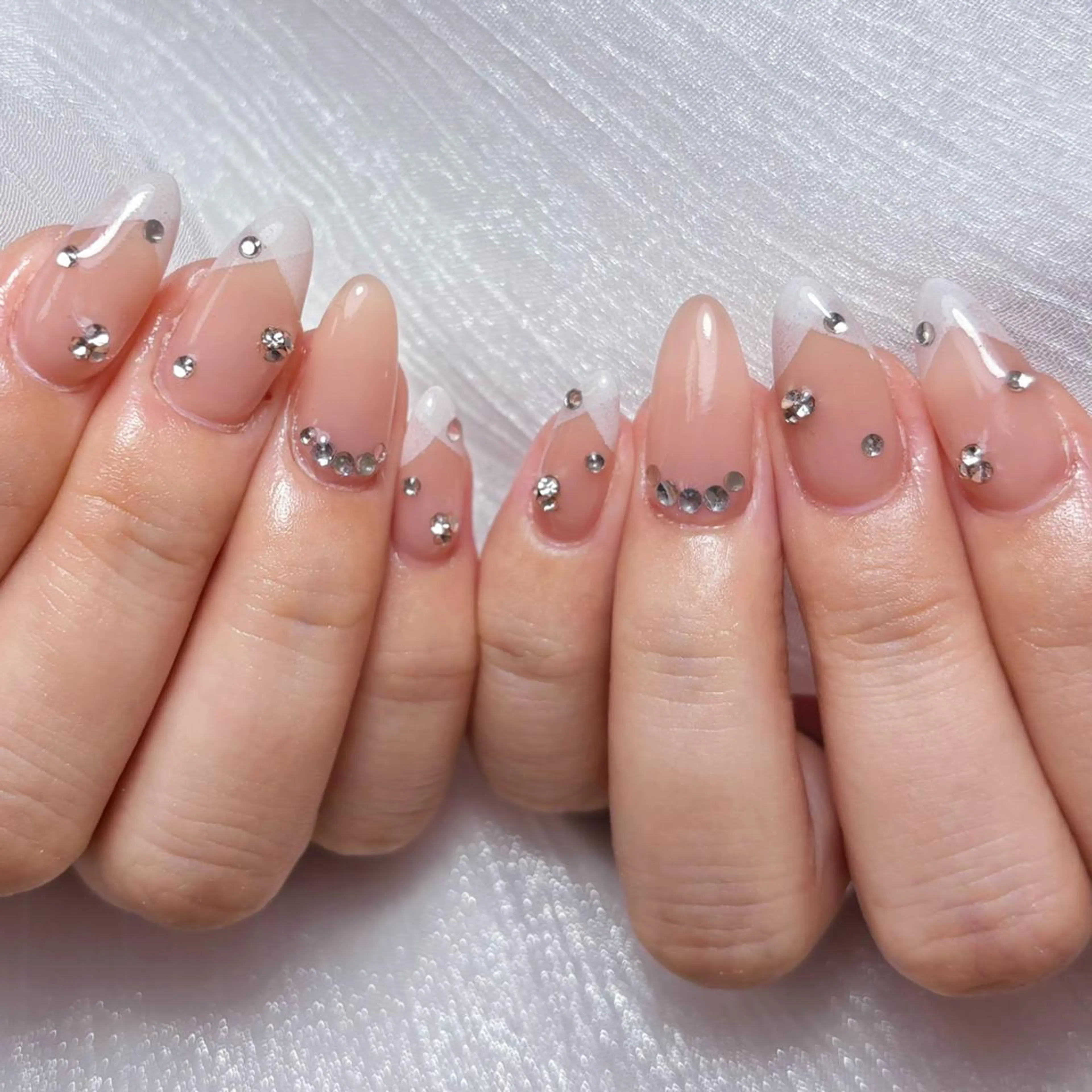 ネイル アートネイル オーロラネイル ガーリー キラキラネイル マグネットネイル ハンドネイル DIAMOND 💅のネイルデザイン