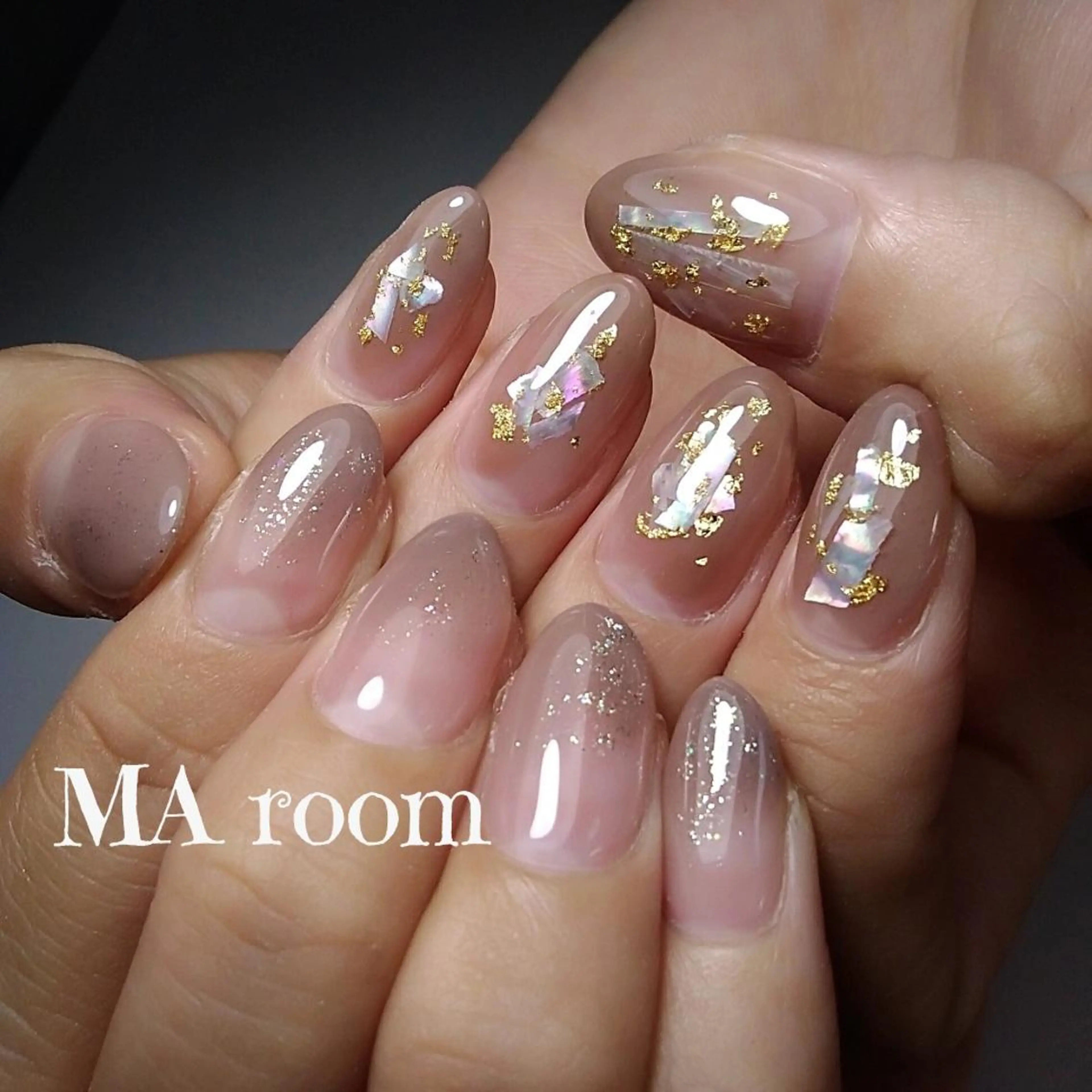ネイル ＆MERCI所属・&MERCI nail maoのネイルデザイン