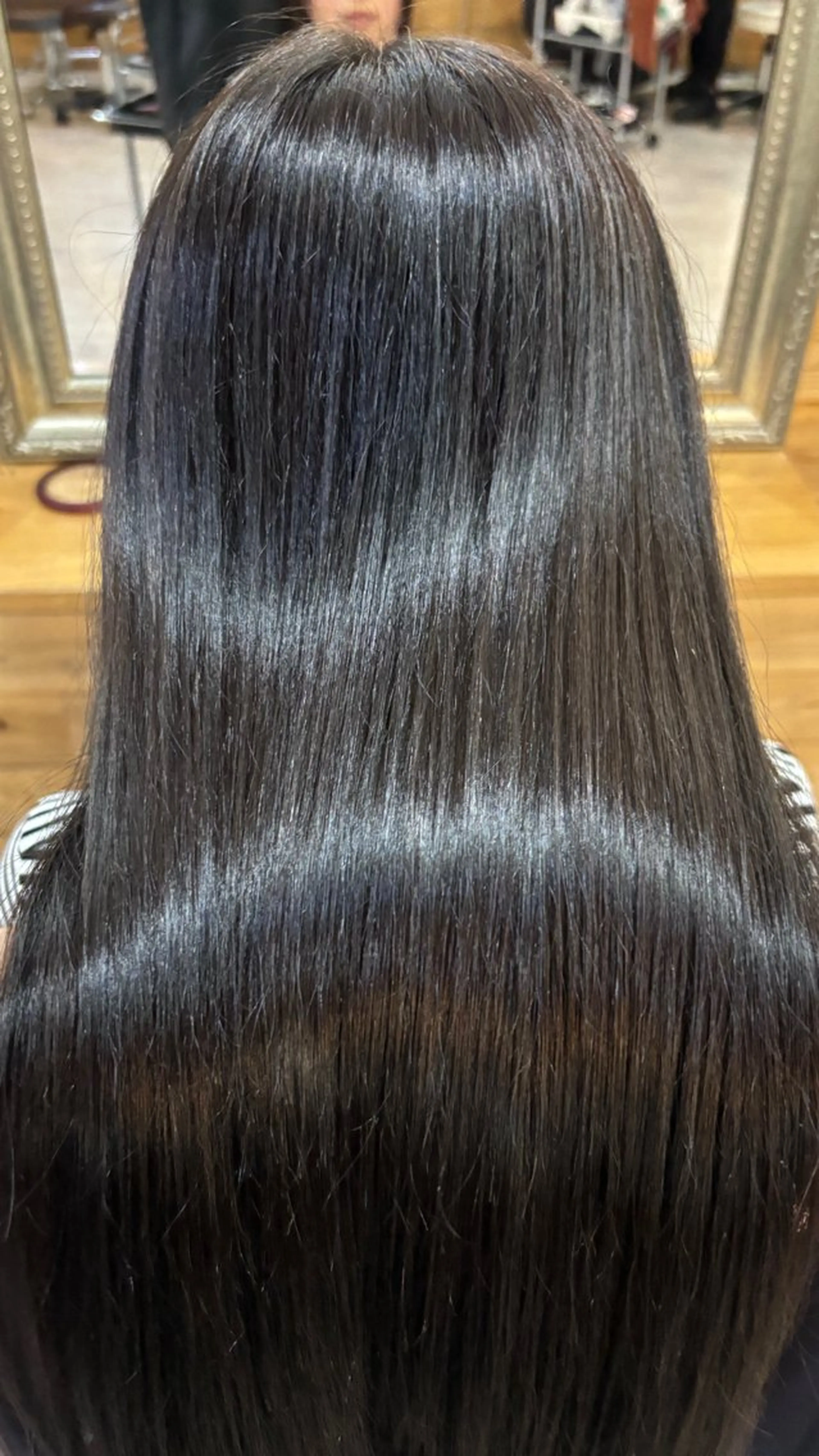 ロング 髪質改善 トリートメント 縮毛矯正 トリートメント ブルーJR高槻本店所属・10代20代指名No .1/艶髪カラー特化のヘアスタイル