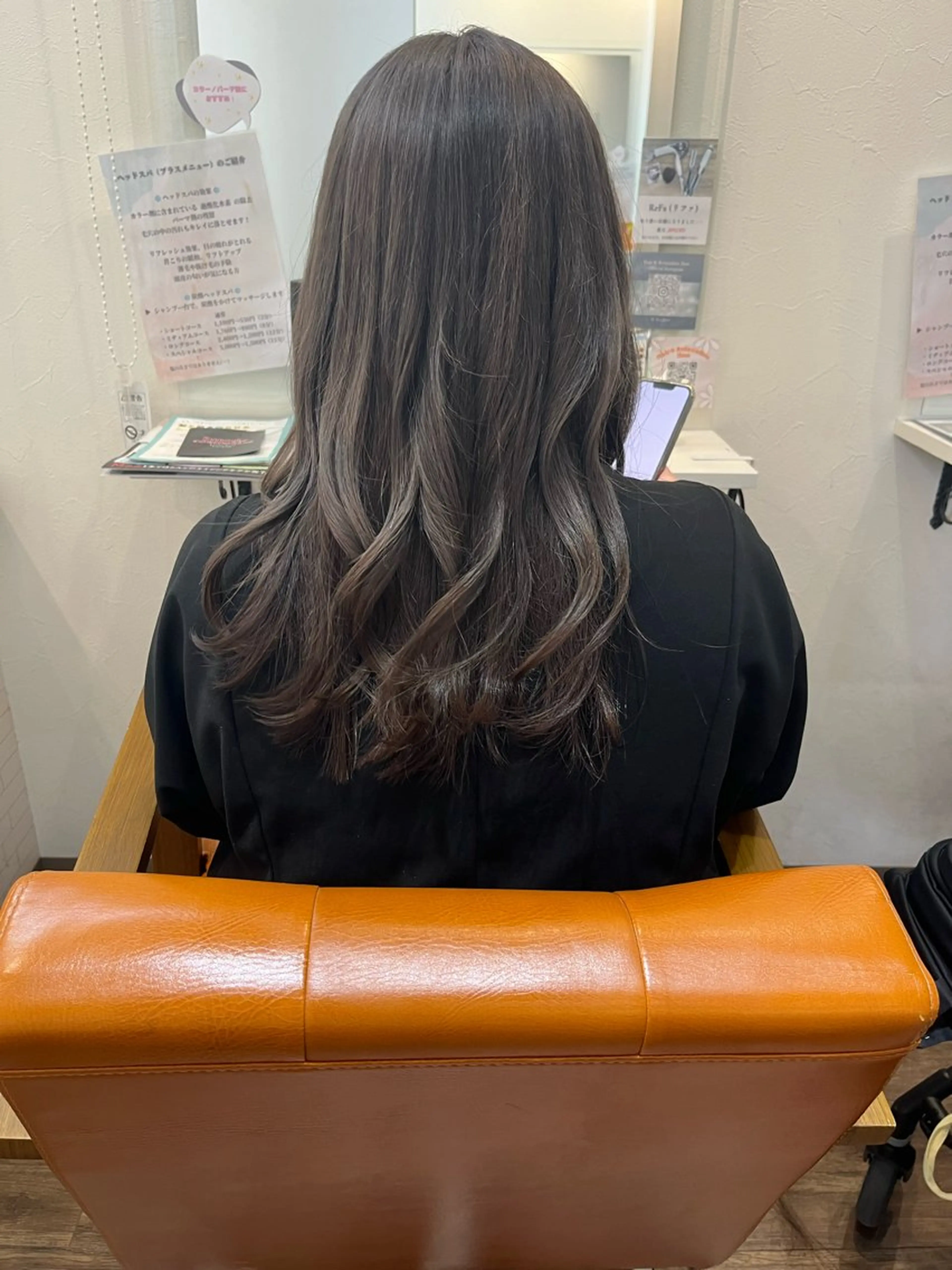 カット＋Wカラーの写真