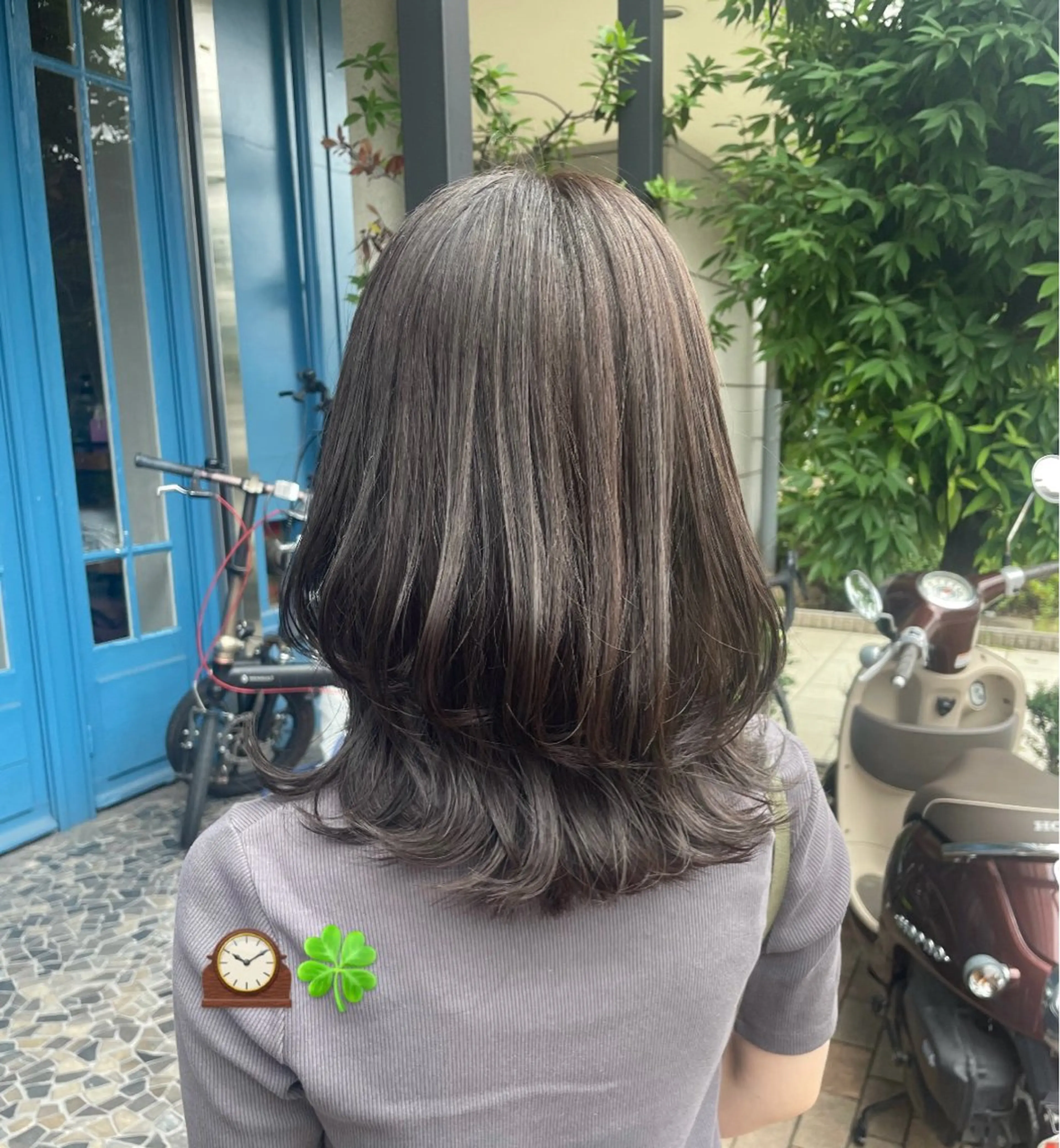 ミディアム ヘアカラー トリートメント ハイトーン/透明感 カラー/下出有沙のヘアスタイル