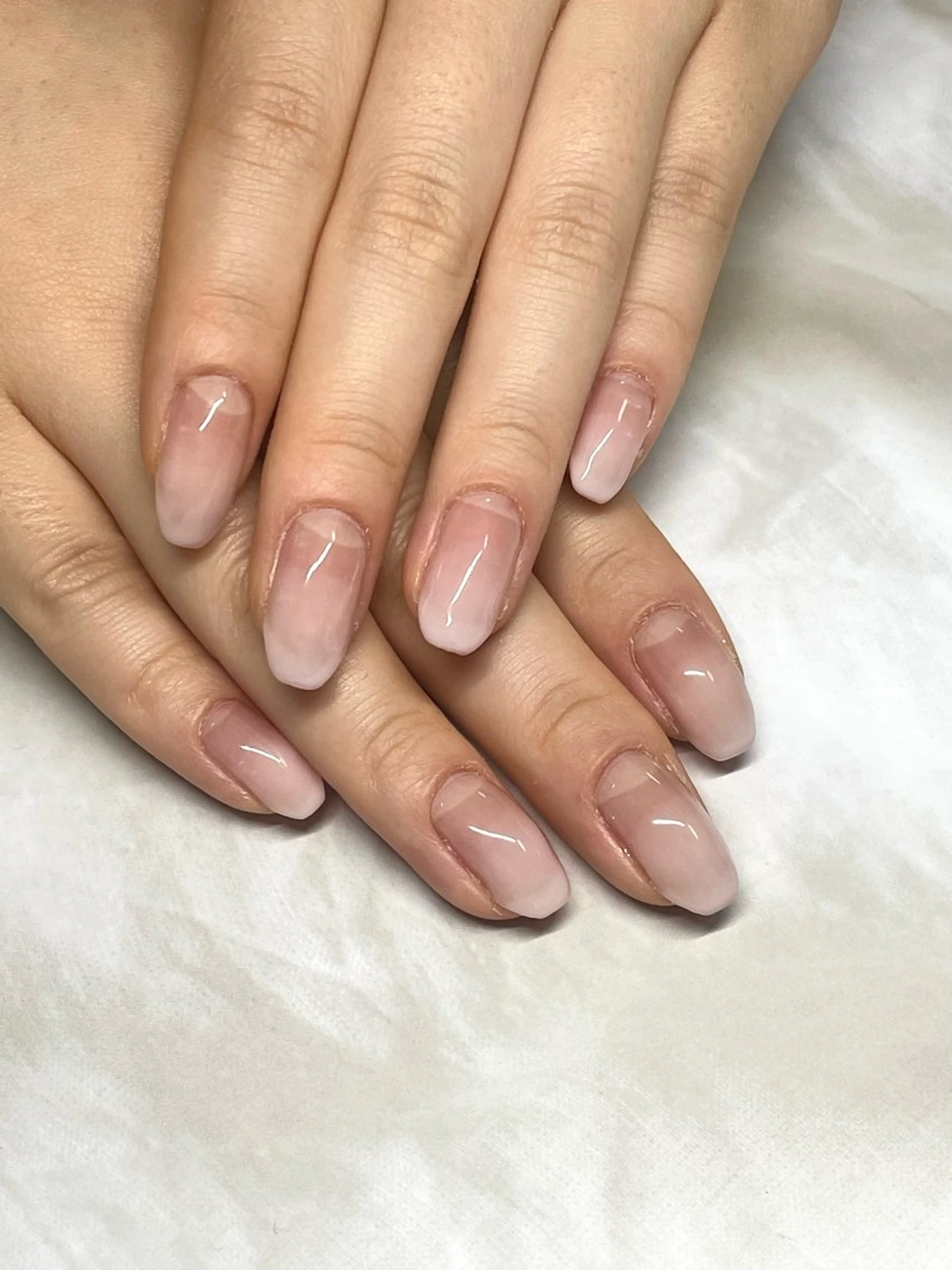 ネイル グラデーション ホワイト Splendore 栄祝 百花のネイルデザイン