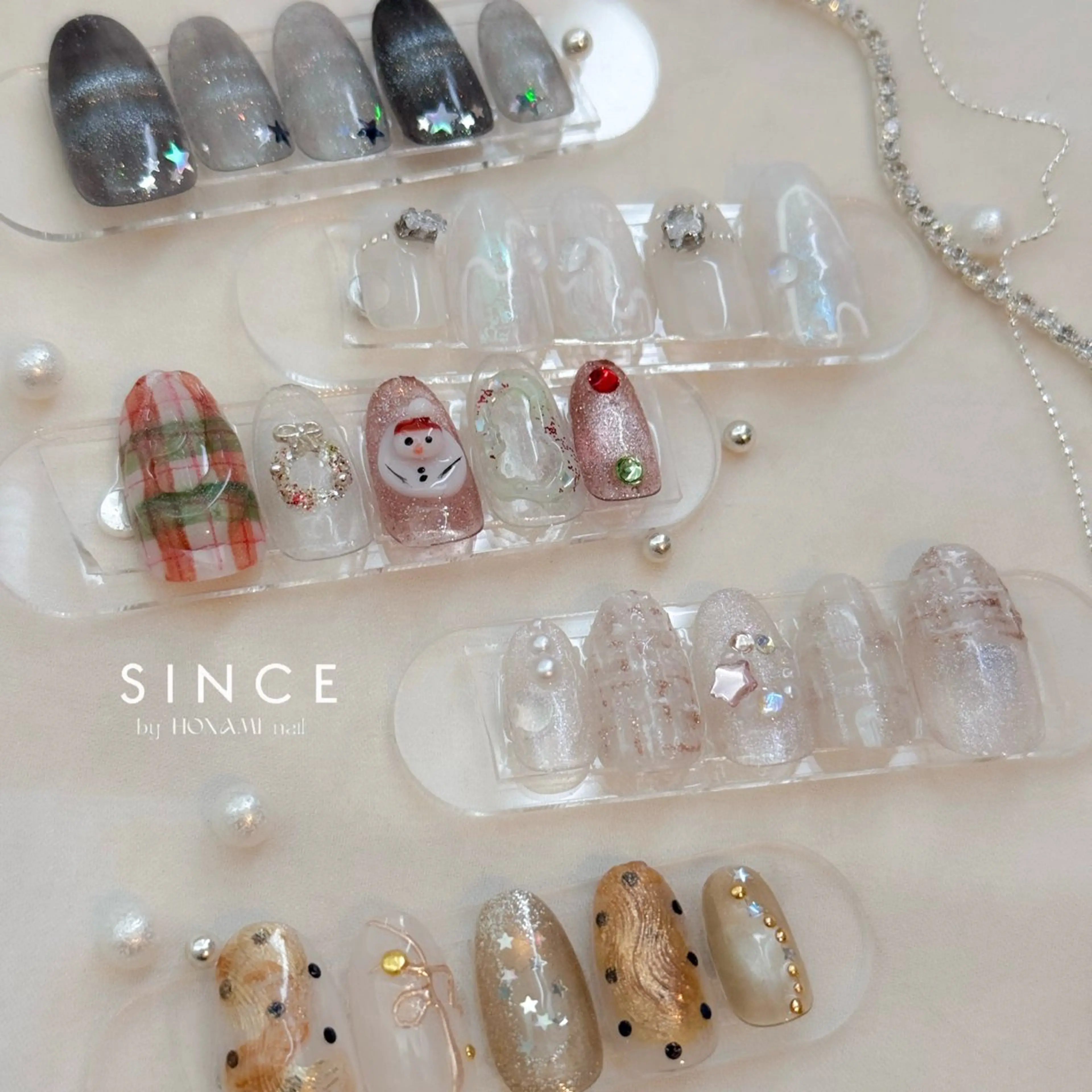 ネイル 冬ネイル クリスマス ハンドネイル パラジェルプレミアムサロン　SINCE所属・HONAMI パラジェル専門店のネイルデザイン