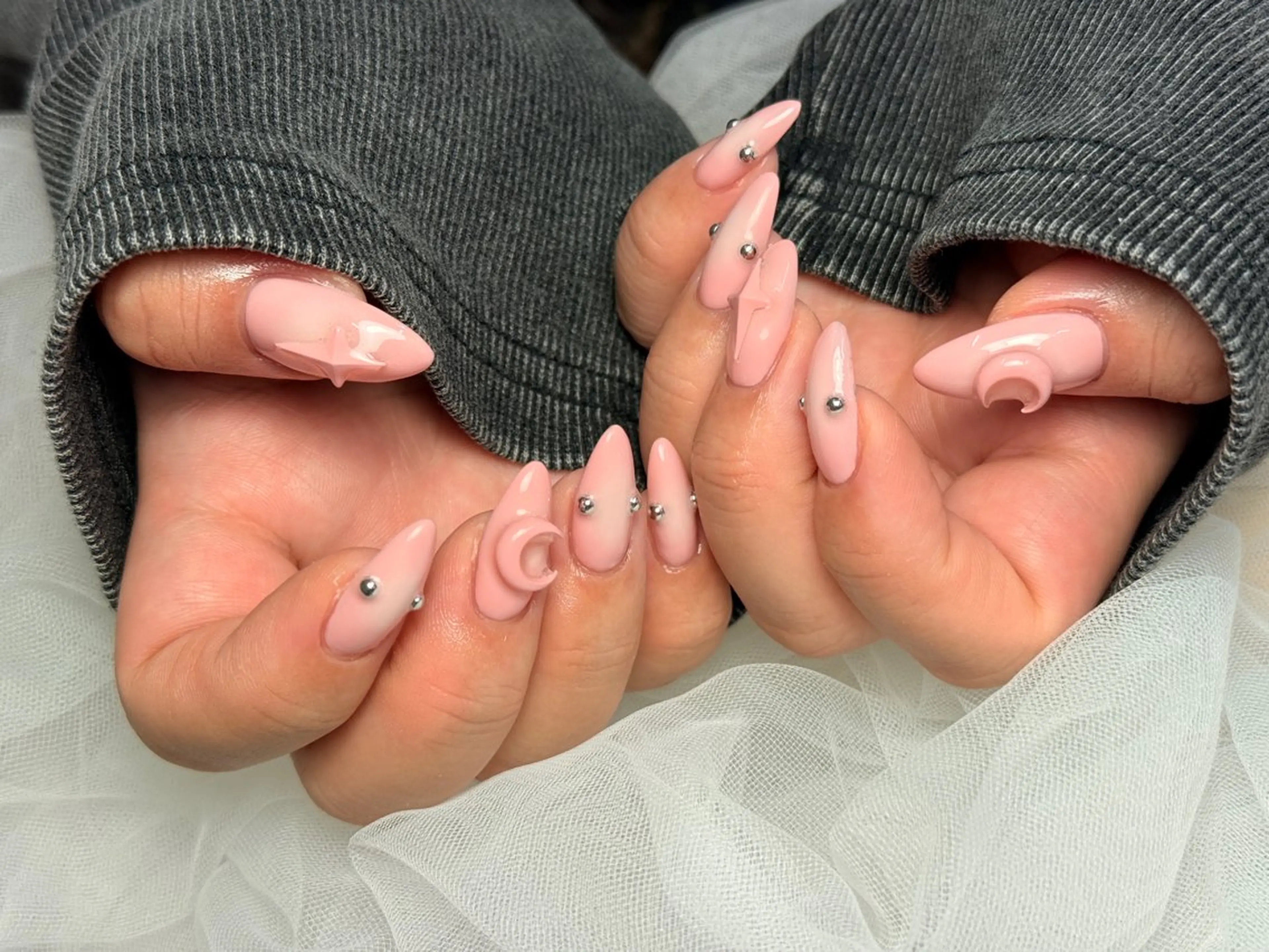 ネイル アートネイル 韓国ネイル ワンホンネイル ハンドネイル ToliyDeliy Nail Salonのネイルデザイン