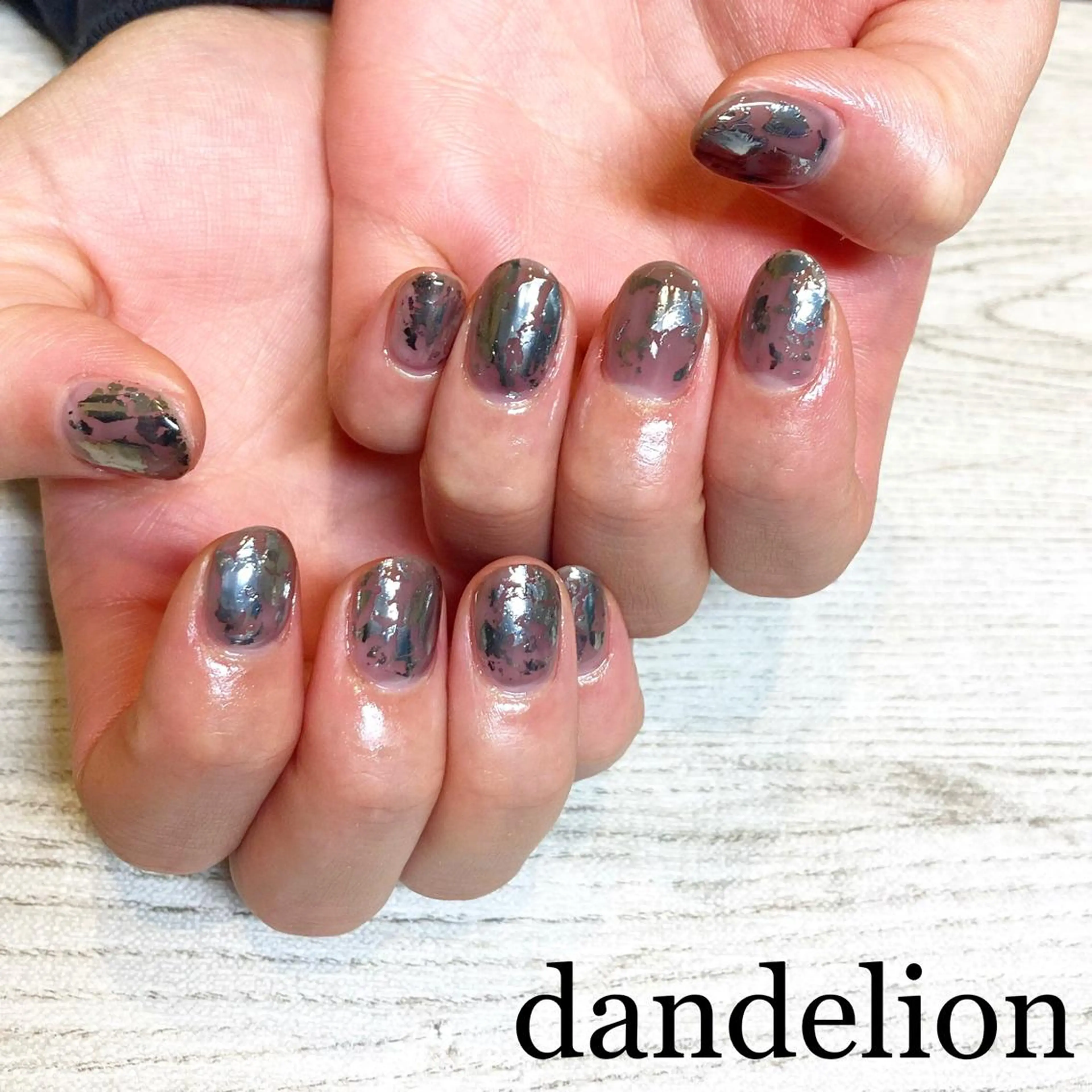 ネイル ハンドネイル ハンドケア dandelion ダンデライオンのネイルデザイン