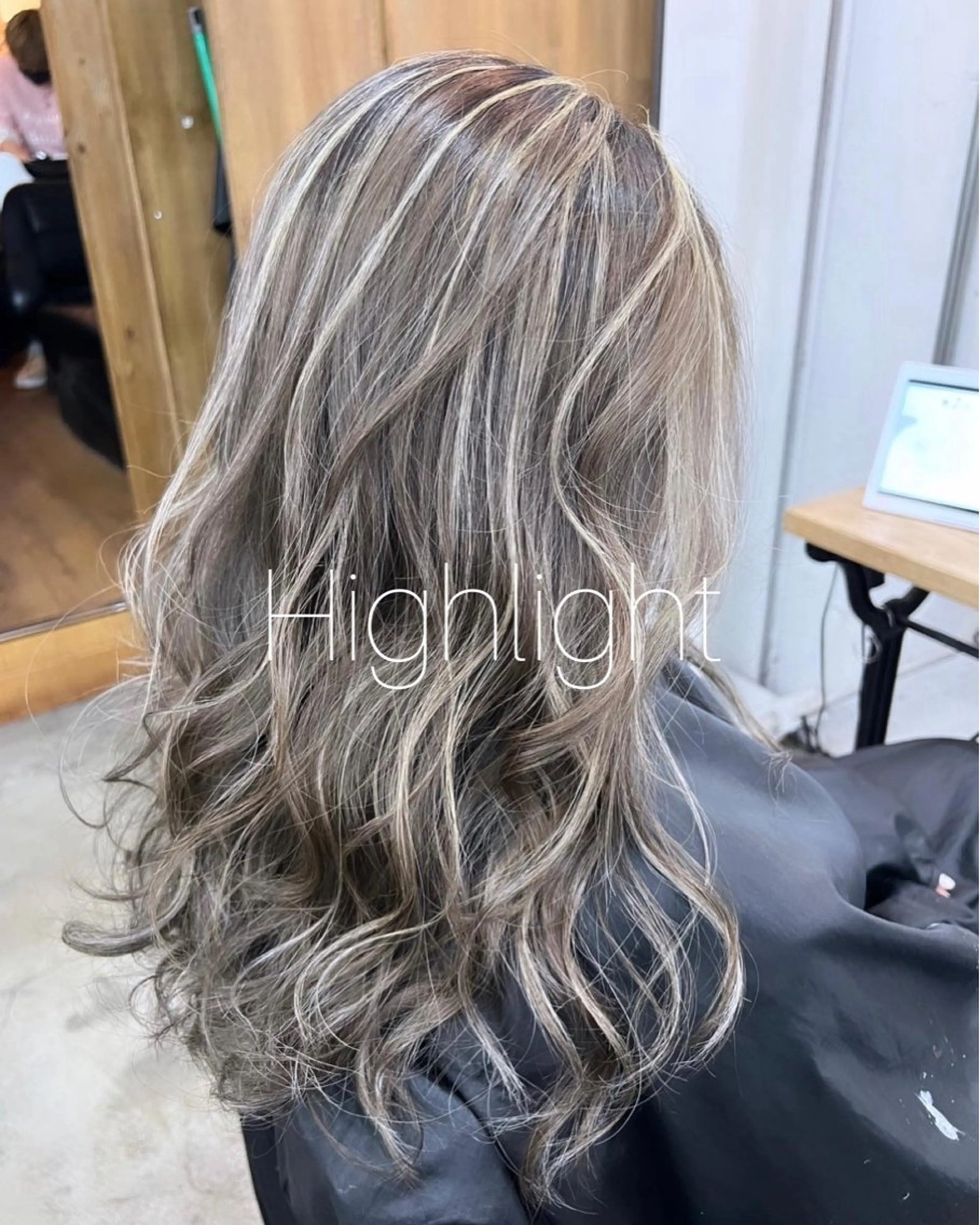 【🔥筋感🔥】コントラストハイライト+2カラー+カット+髪質改善TOKIOトリートメントの写真