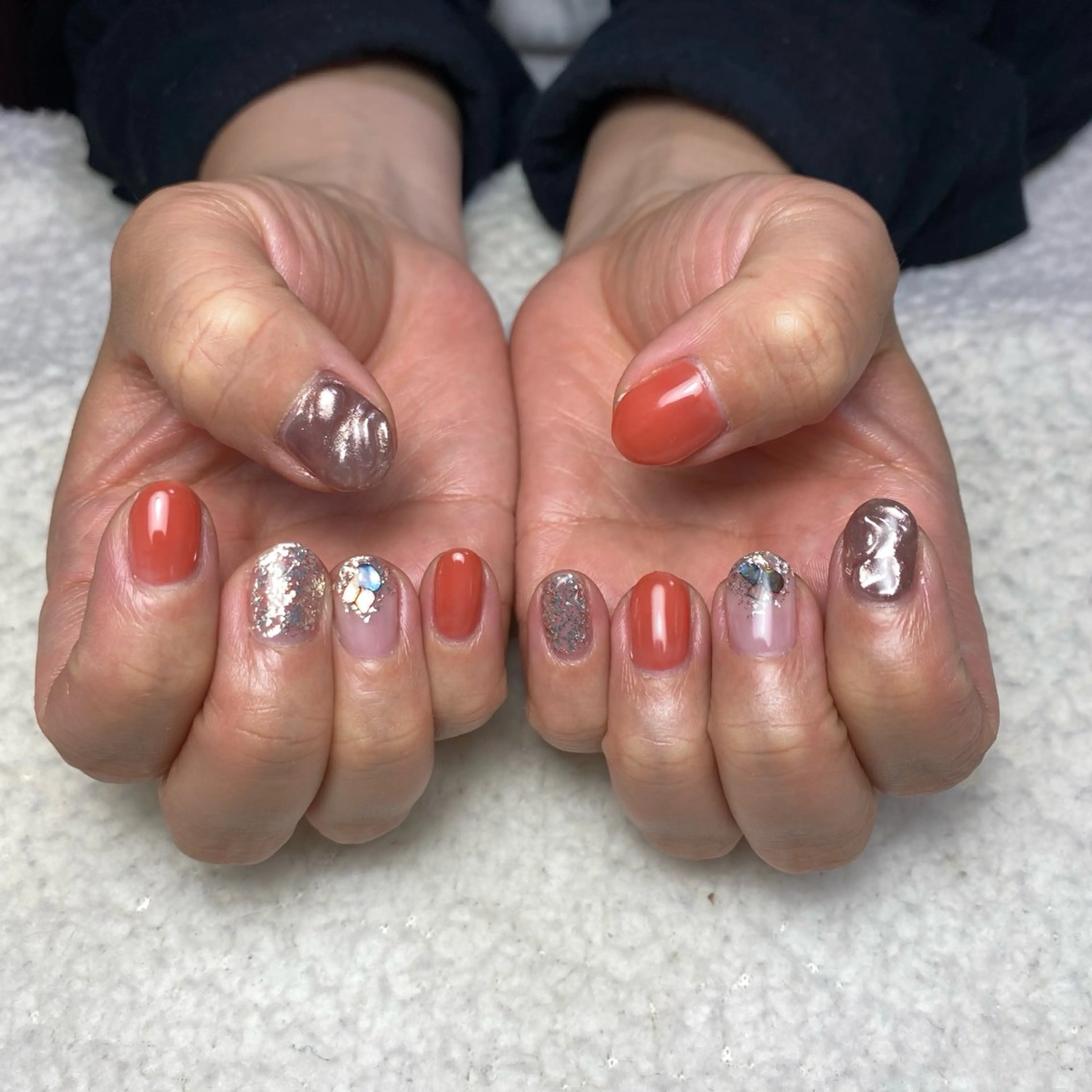 ネイル ミラーネイル ハンドネイル COCO+所属・COCO +のエステ・リラクイメージ