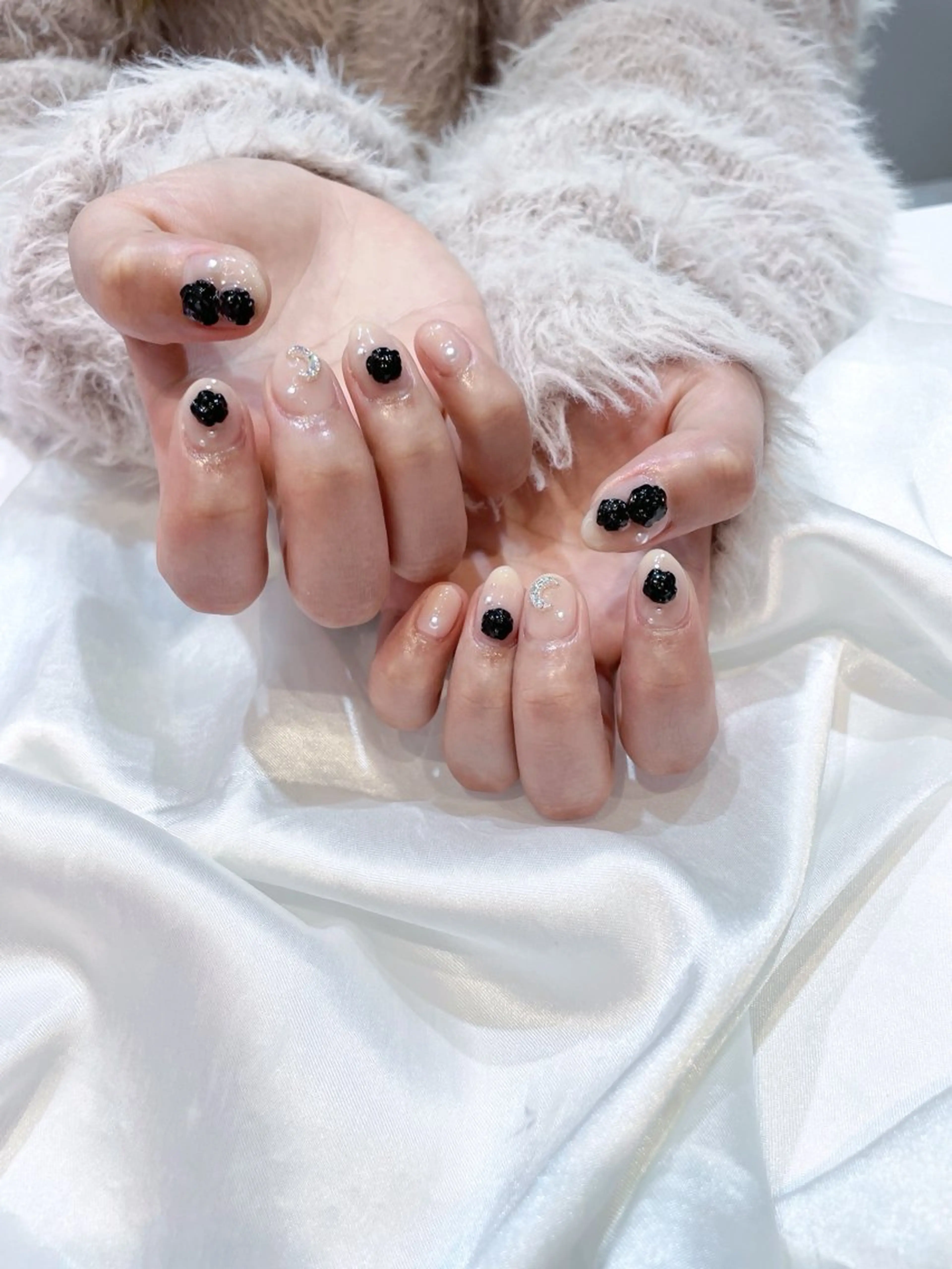 ネイル ハンドネイル classic 新横浜所属・山田 暉のネイルデザイン