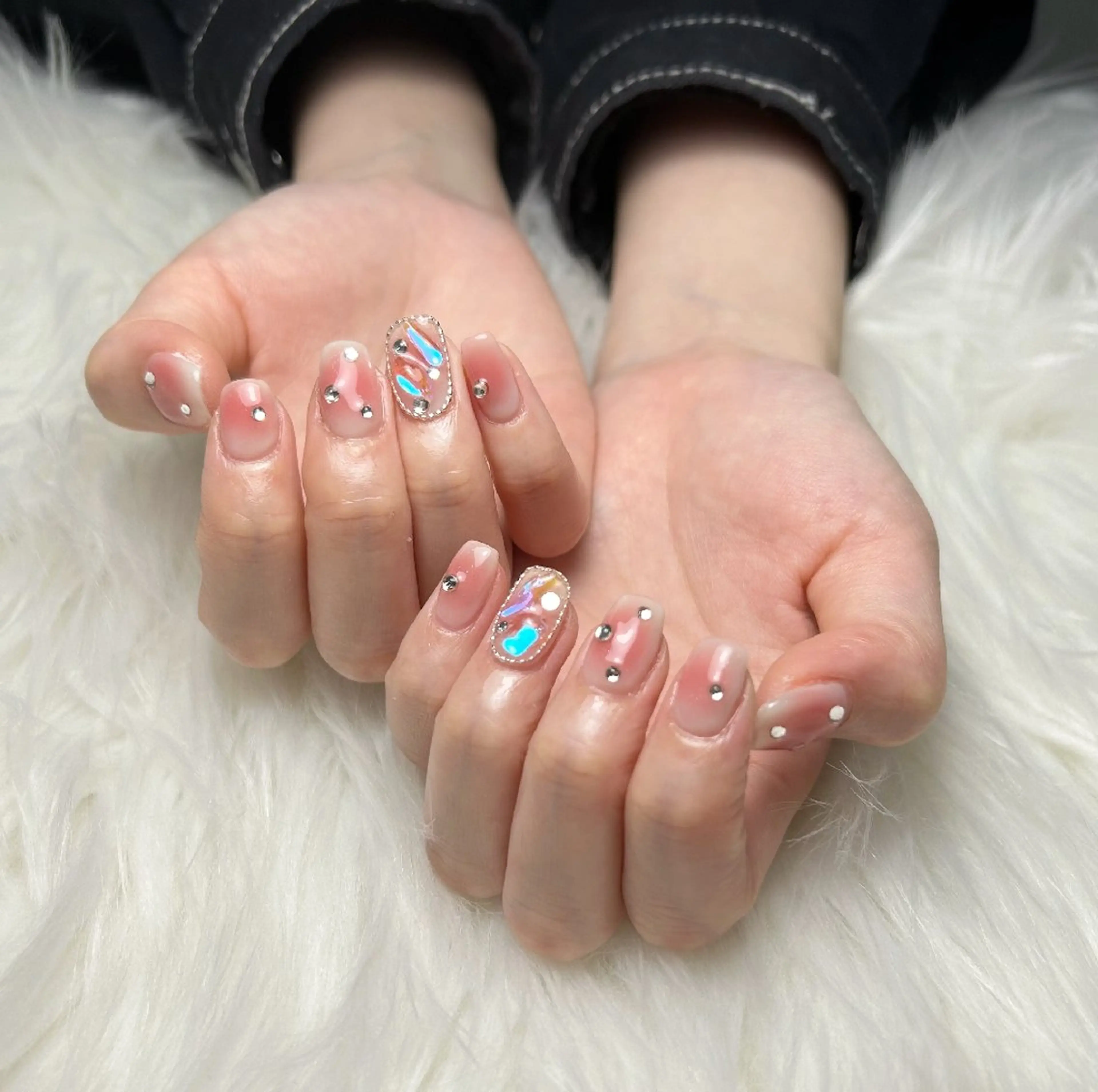 ネイル 持ち込み ワンホンネイル ハンドネイル UM Nail Salonのネイルデザイン