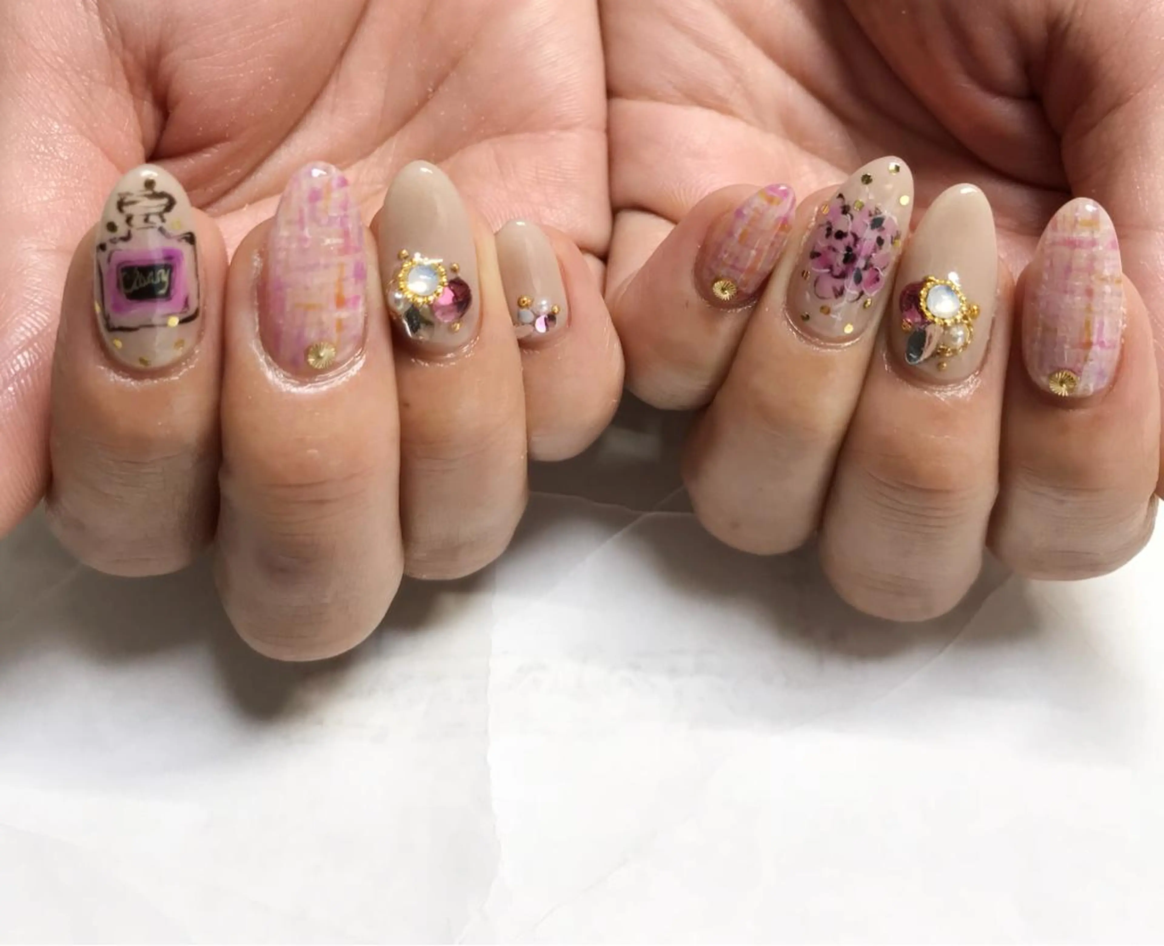 ネイル ハンドネイル nail salon en familleのネイルデザイン