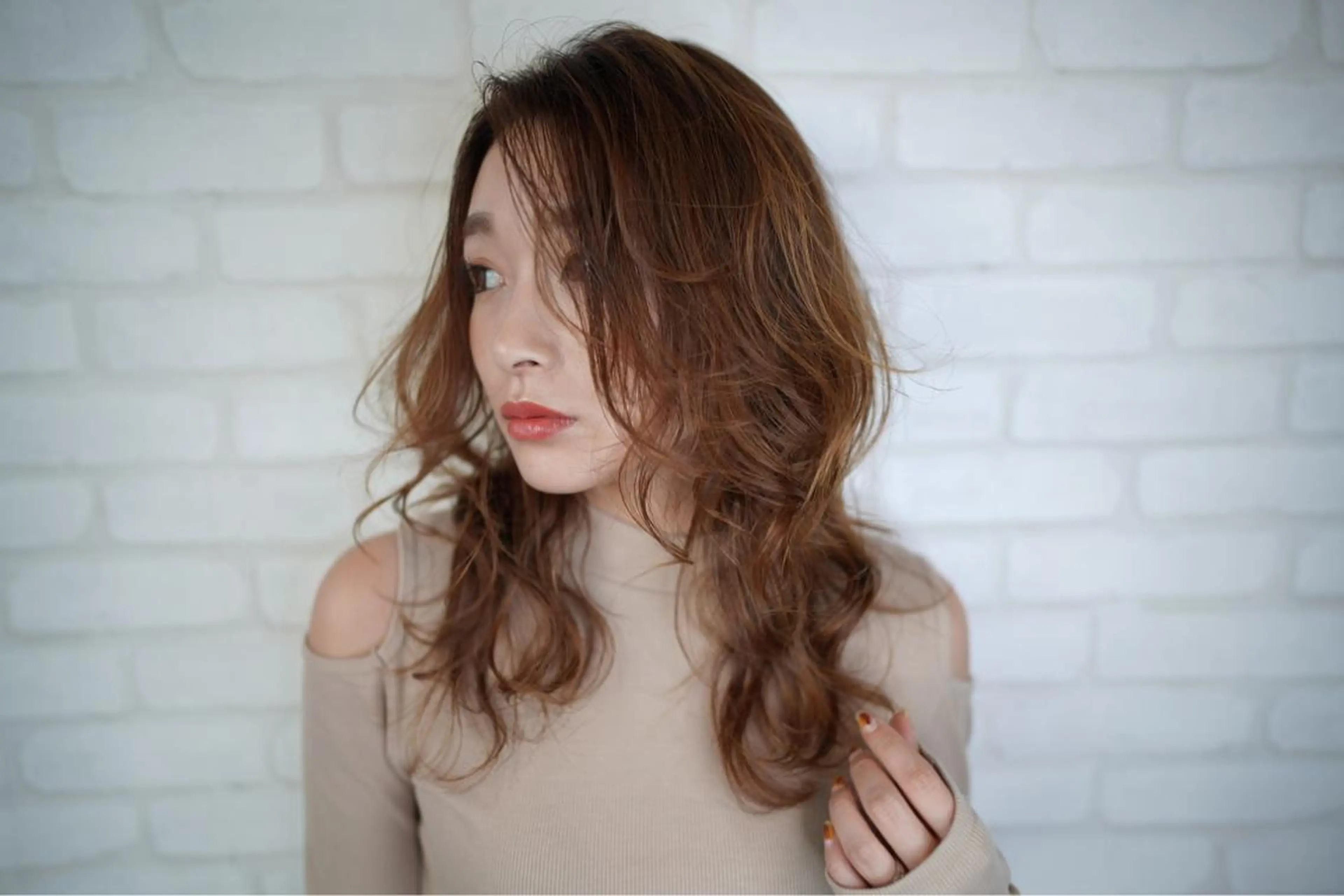 ミディアム カラー パーマ ヘアアレンジ メンズ キッズ ネイル マツエク・マツパ カット ヘアカラー トリートメント premier modelsのヘアスタイル