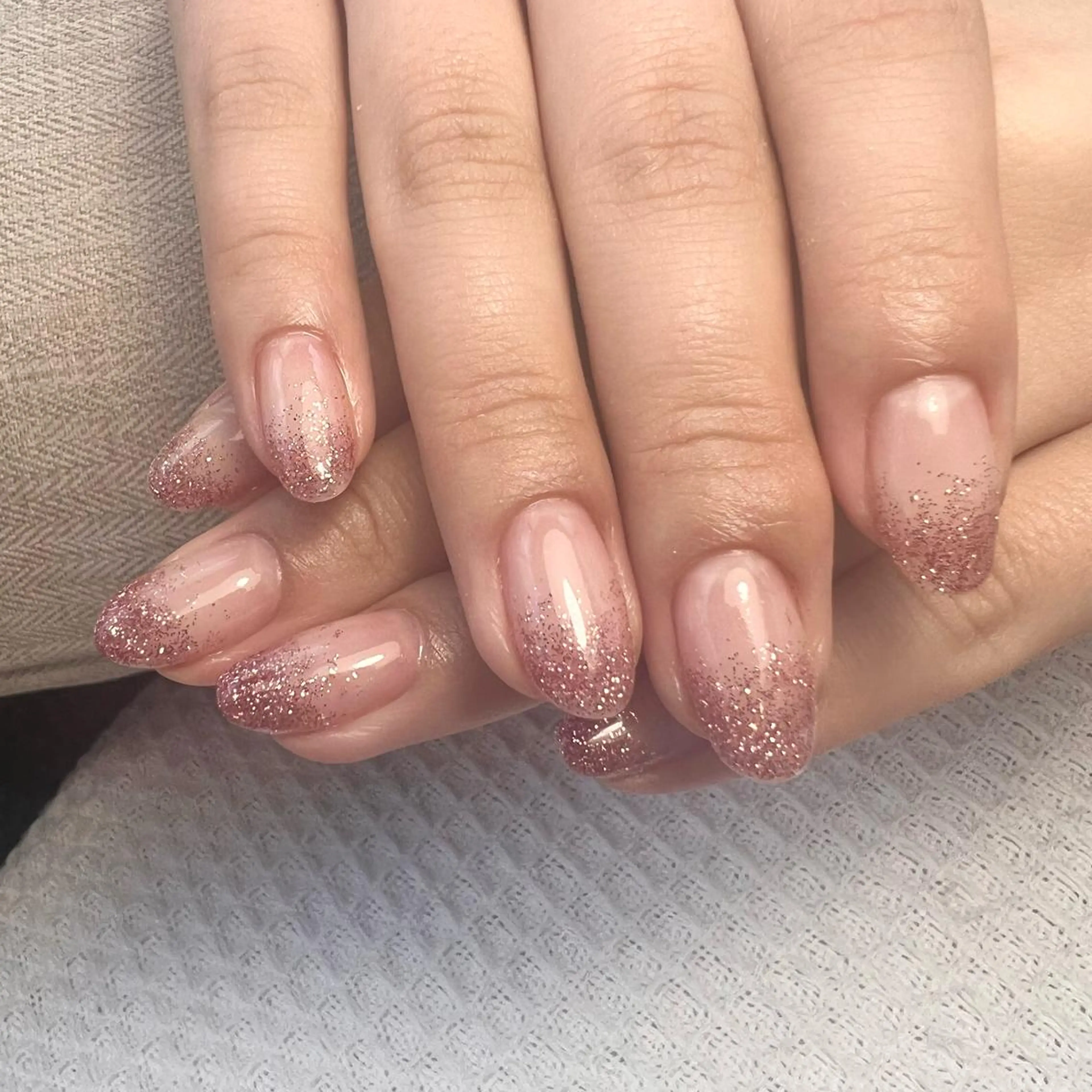 ネイル 《 Nai-chan AKANE 》のネイルデザイン