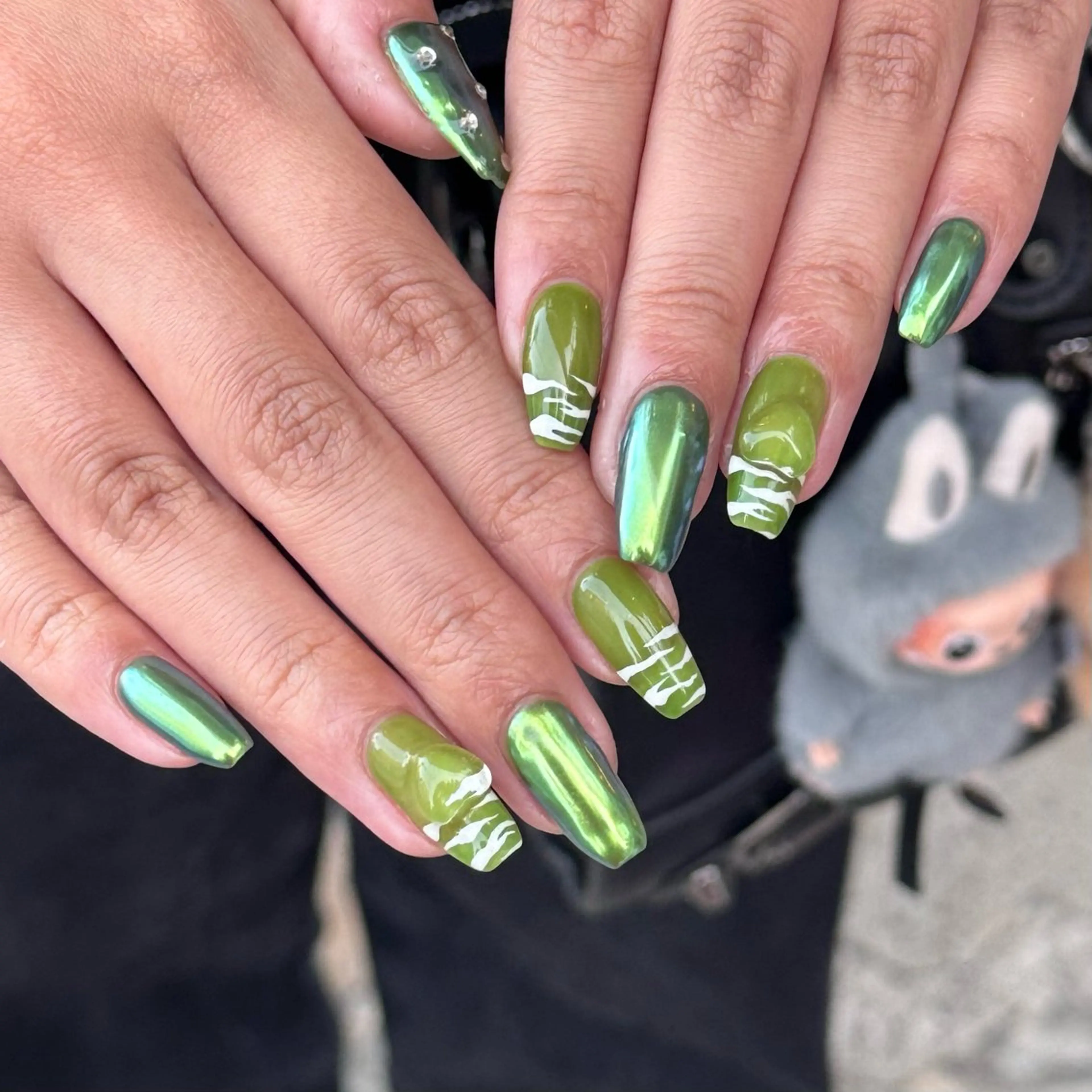 ネイル ハンドネイル Pins16所属・HI-KO 🦙のネイルデザイン