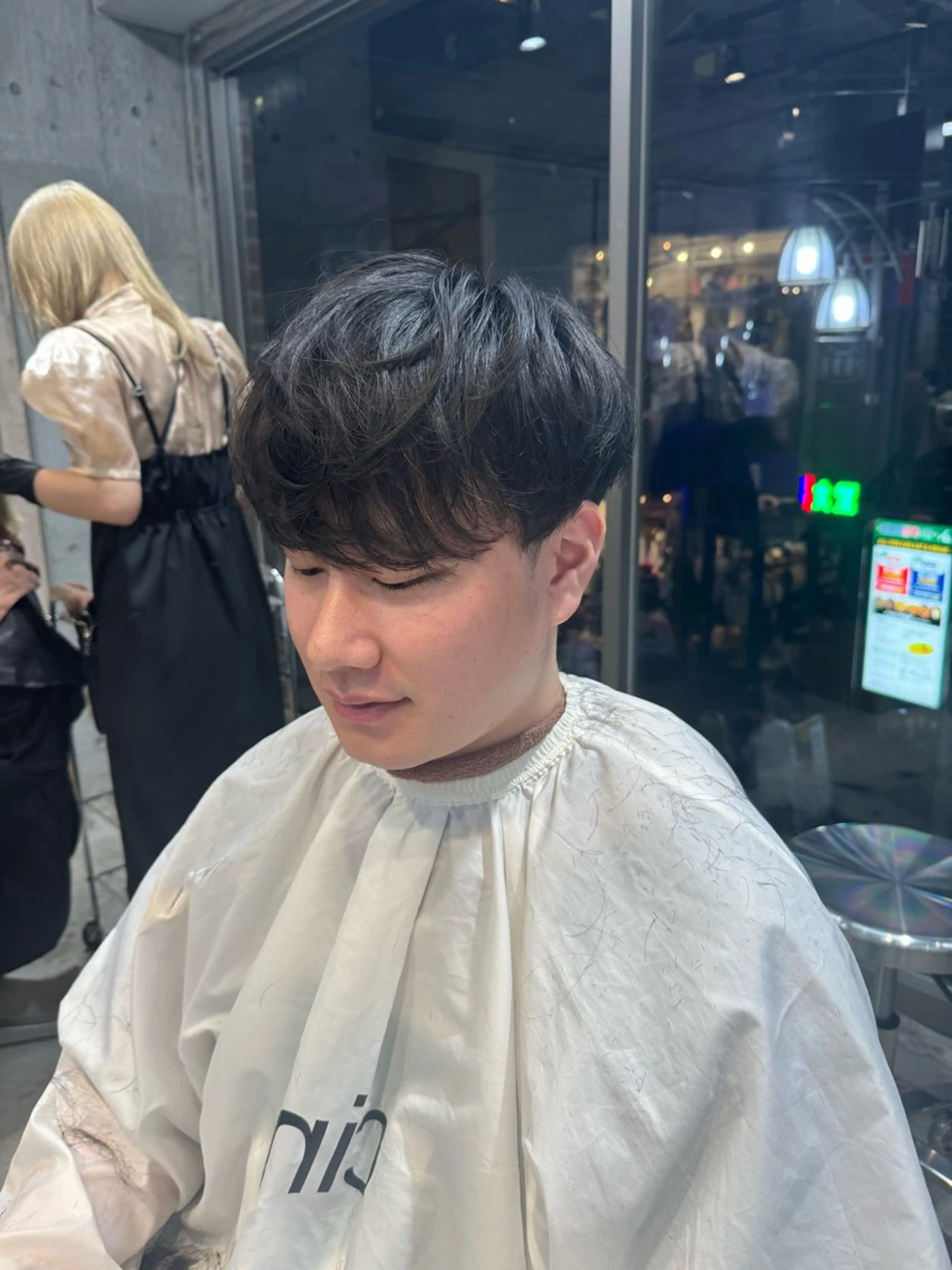 ショート メンズ ⭐ハイトーンブリーチ ミルクティーピンクのヘアスタイル