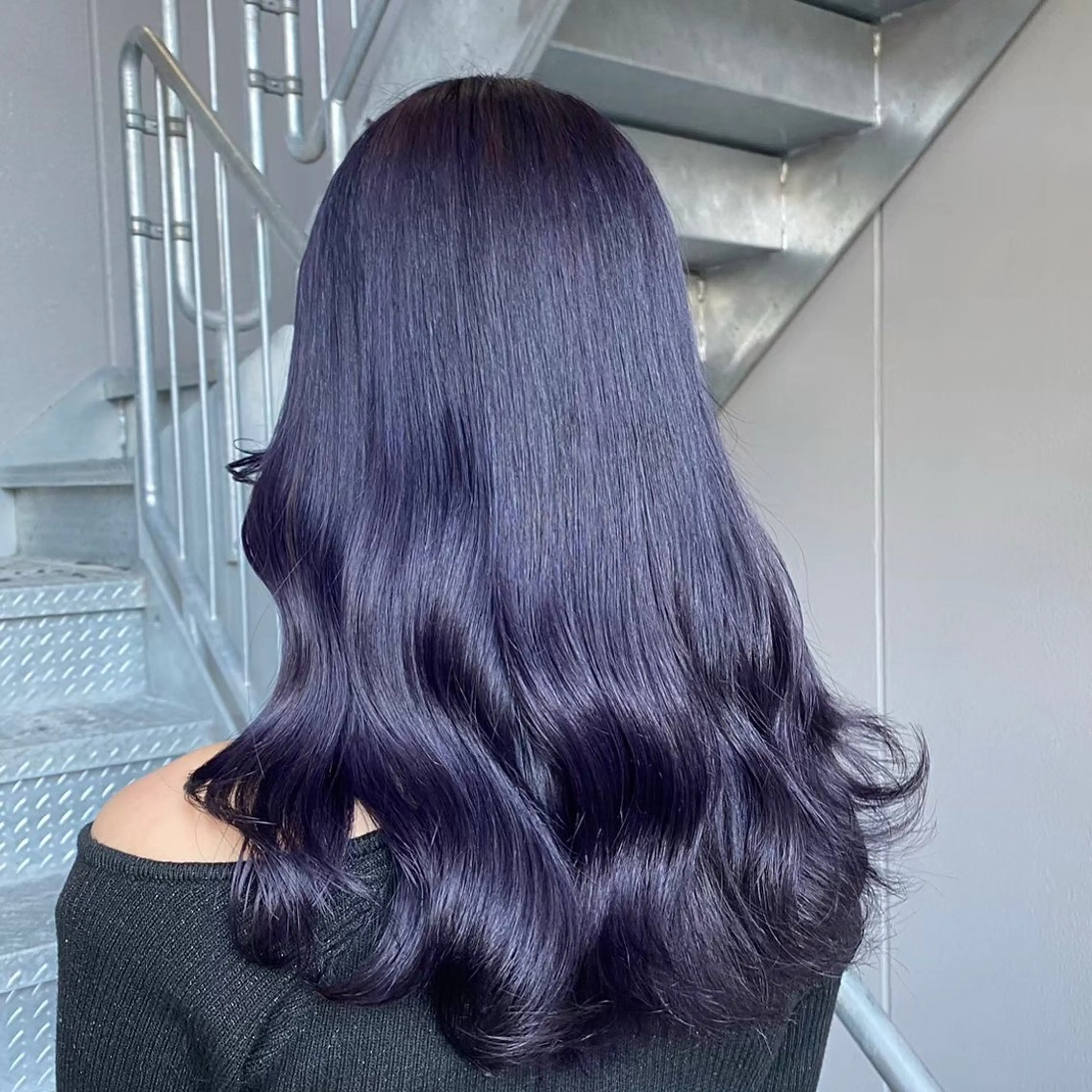 セミロング カラー ヘアアレンジ ヘアカラー トリートメント ヘアセット 🫧艶感  ハイトー ン／ブリーチ🫧のヘアスタイル