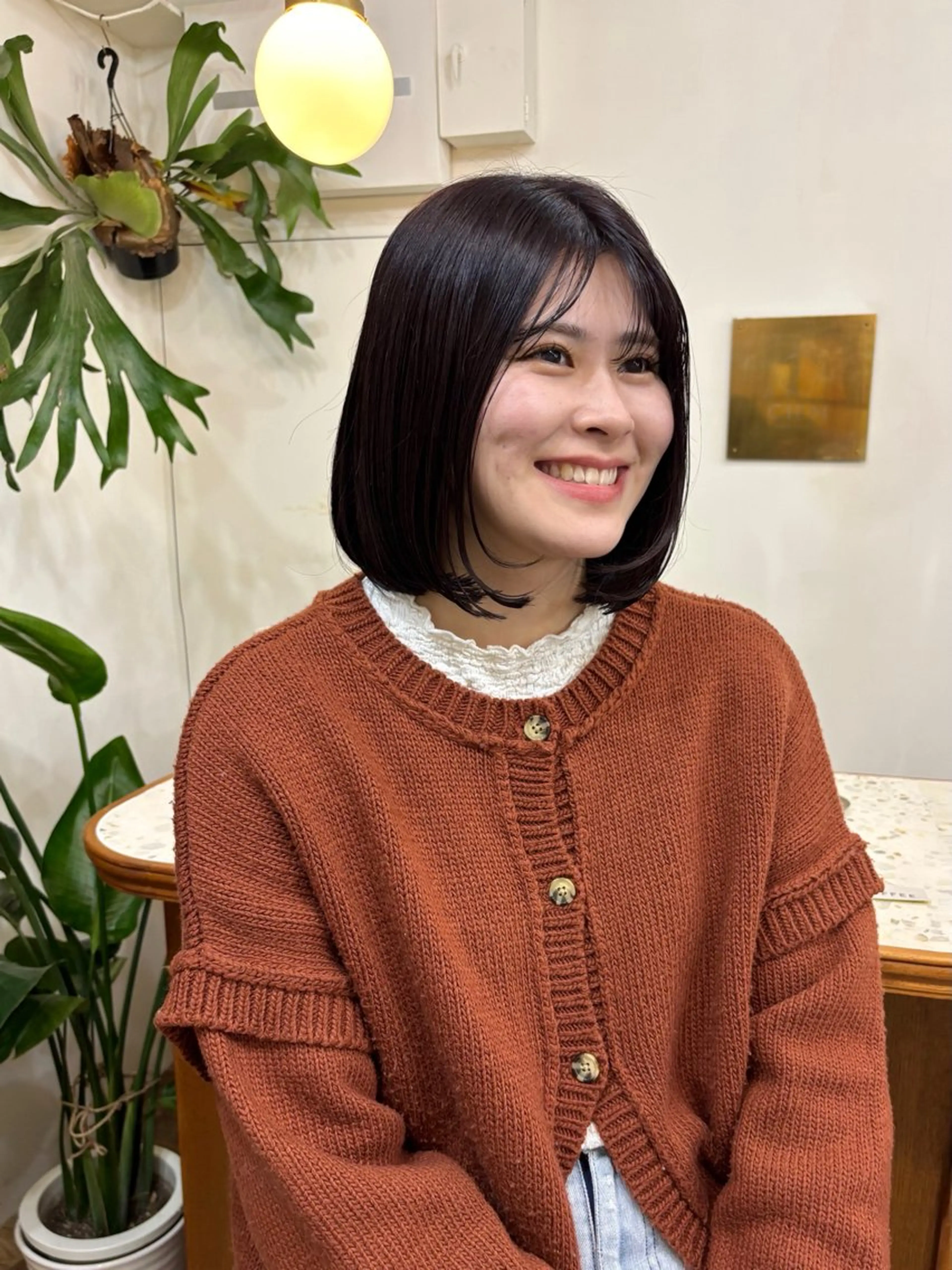 ミディアム カラー ボブ 長めボブ 外ハネヘア CIEN所属・ayano🫧 《CIEN》のヘアスタイル