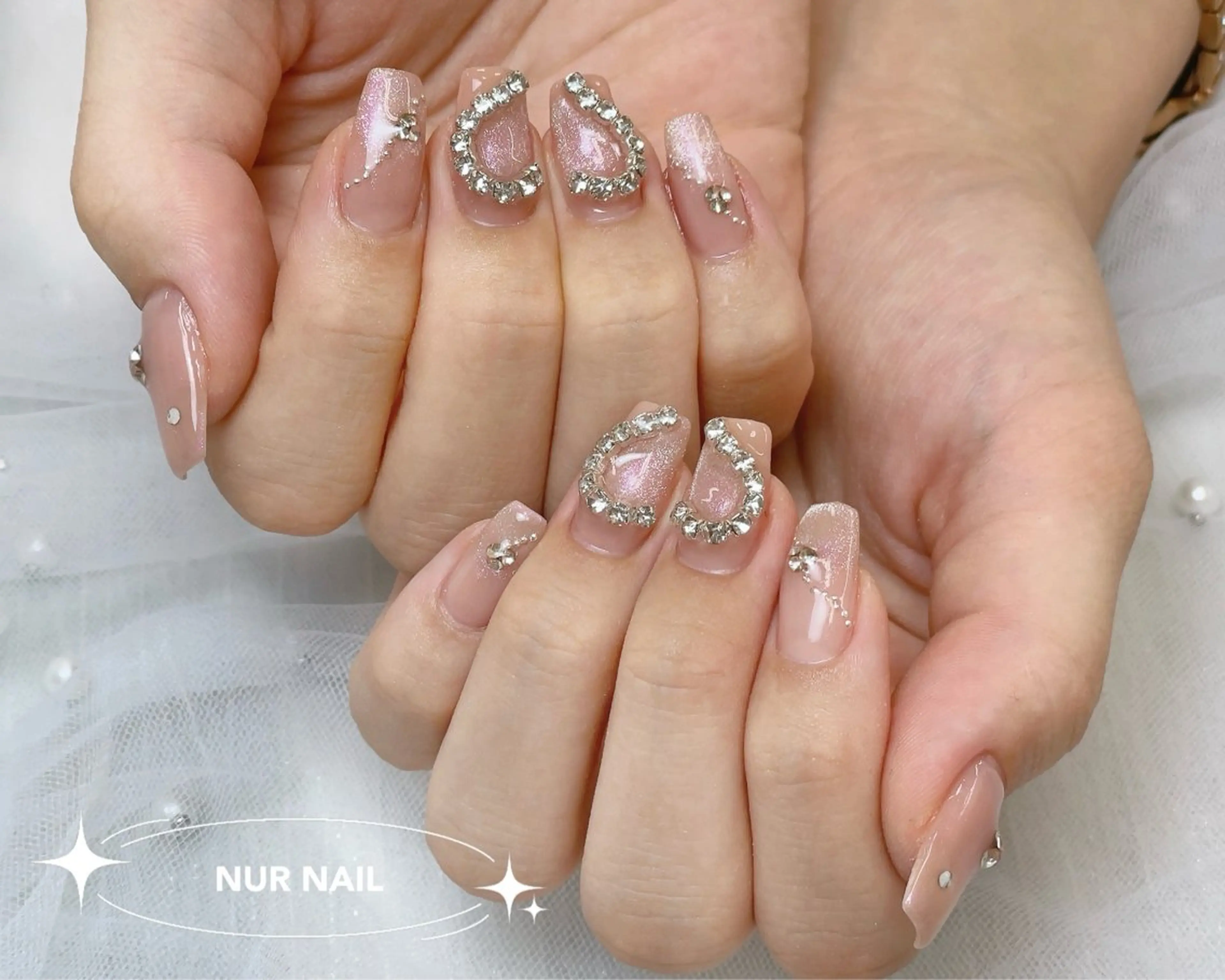 ネイル 🫧NUR NAIL✨のネイルデザイン