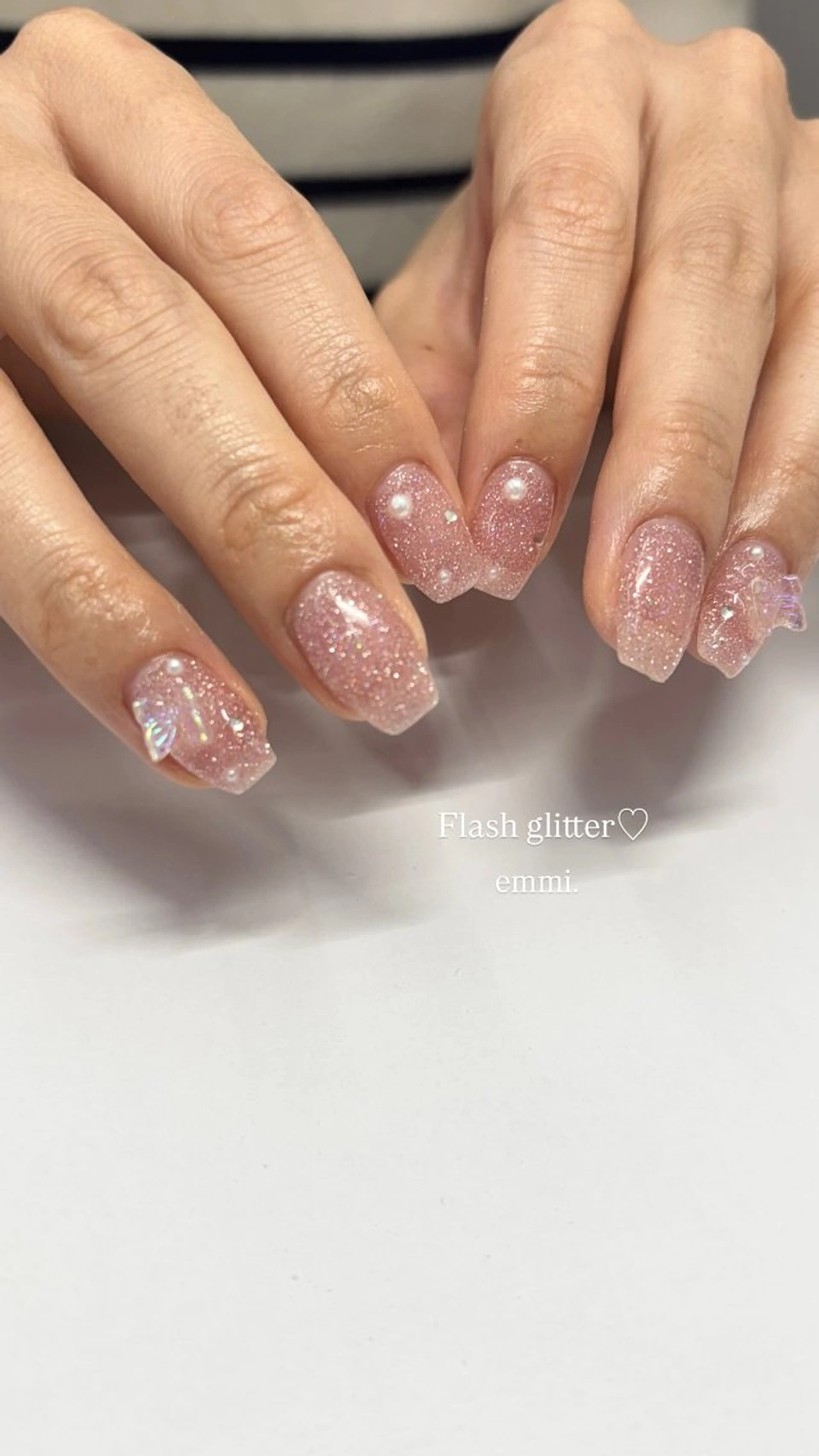 ネイル チークネイル フットネイル フレンチネイル ガーリー 氷ネイル・うるうるネイル ハンドネイル GO TODAY SHAiRE SALON 表参道colore店所属・emmi nailのネイルデザイン