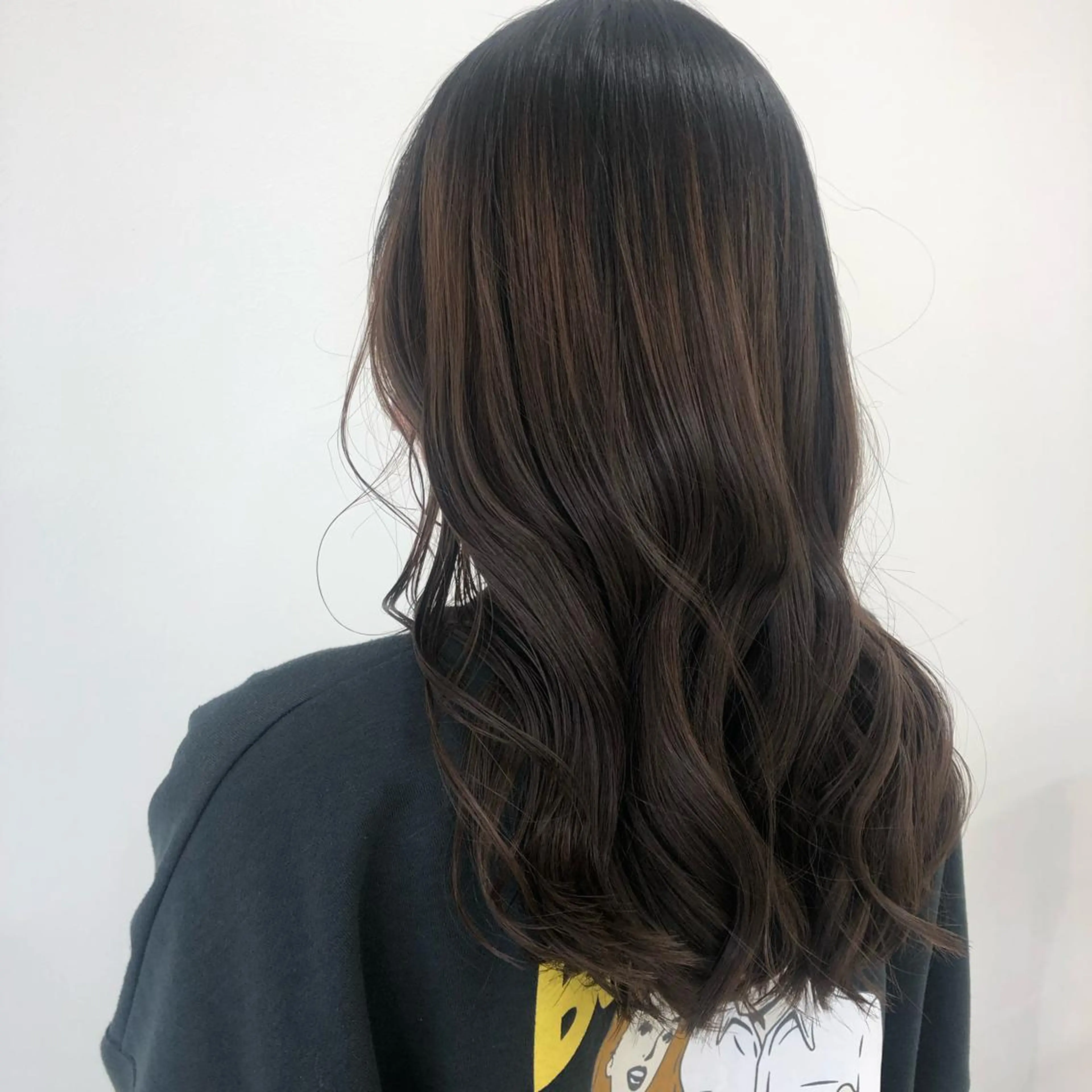 セミロング 堀越 エリのヘアスタイル