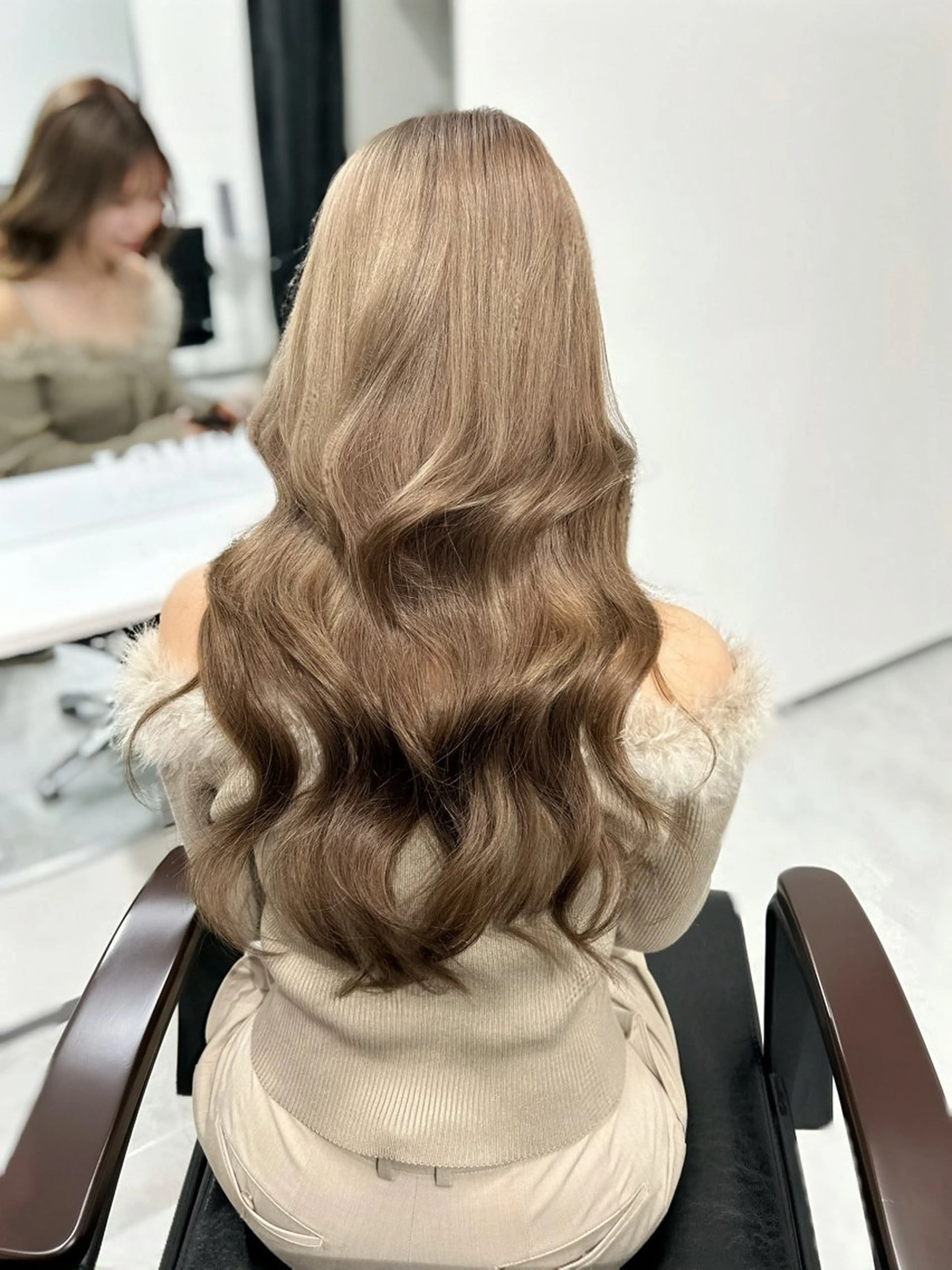 セミロング カット ヘアカラー エクステ LOMKH所属・シールエクステ/ レイヤー/タツヤのヘアスタイル