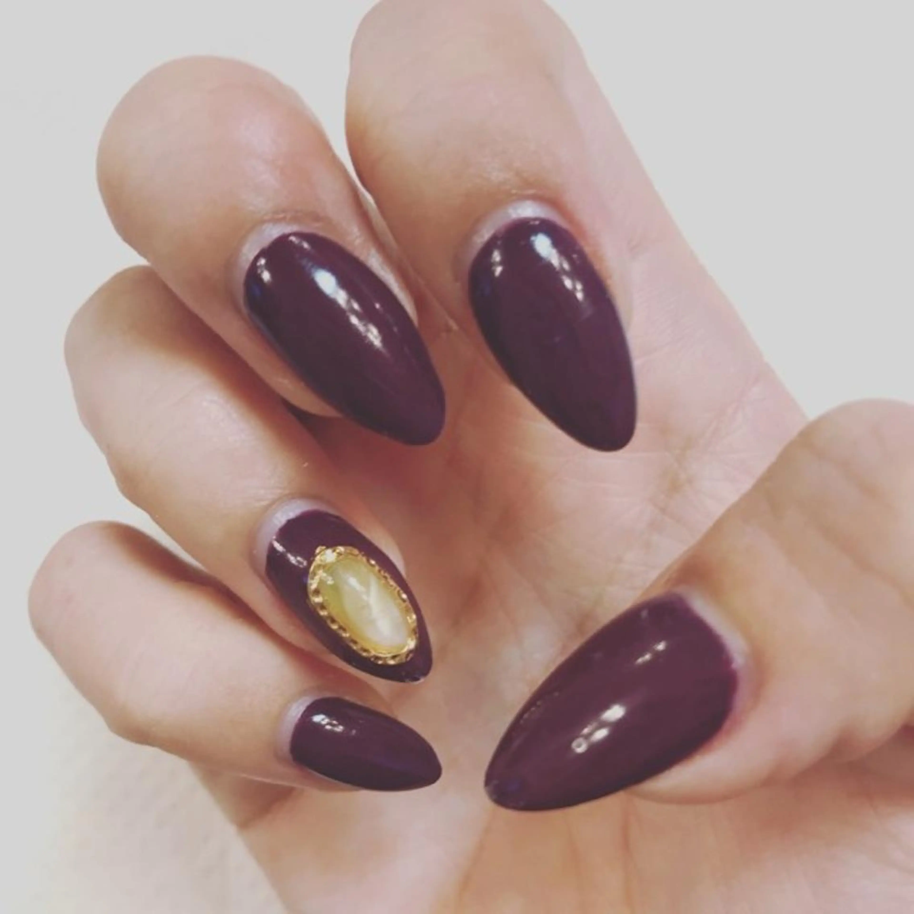 ネイル ネイルリボン 受付スタッフのネイルデザイン