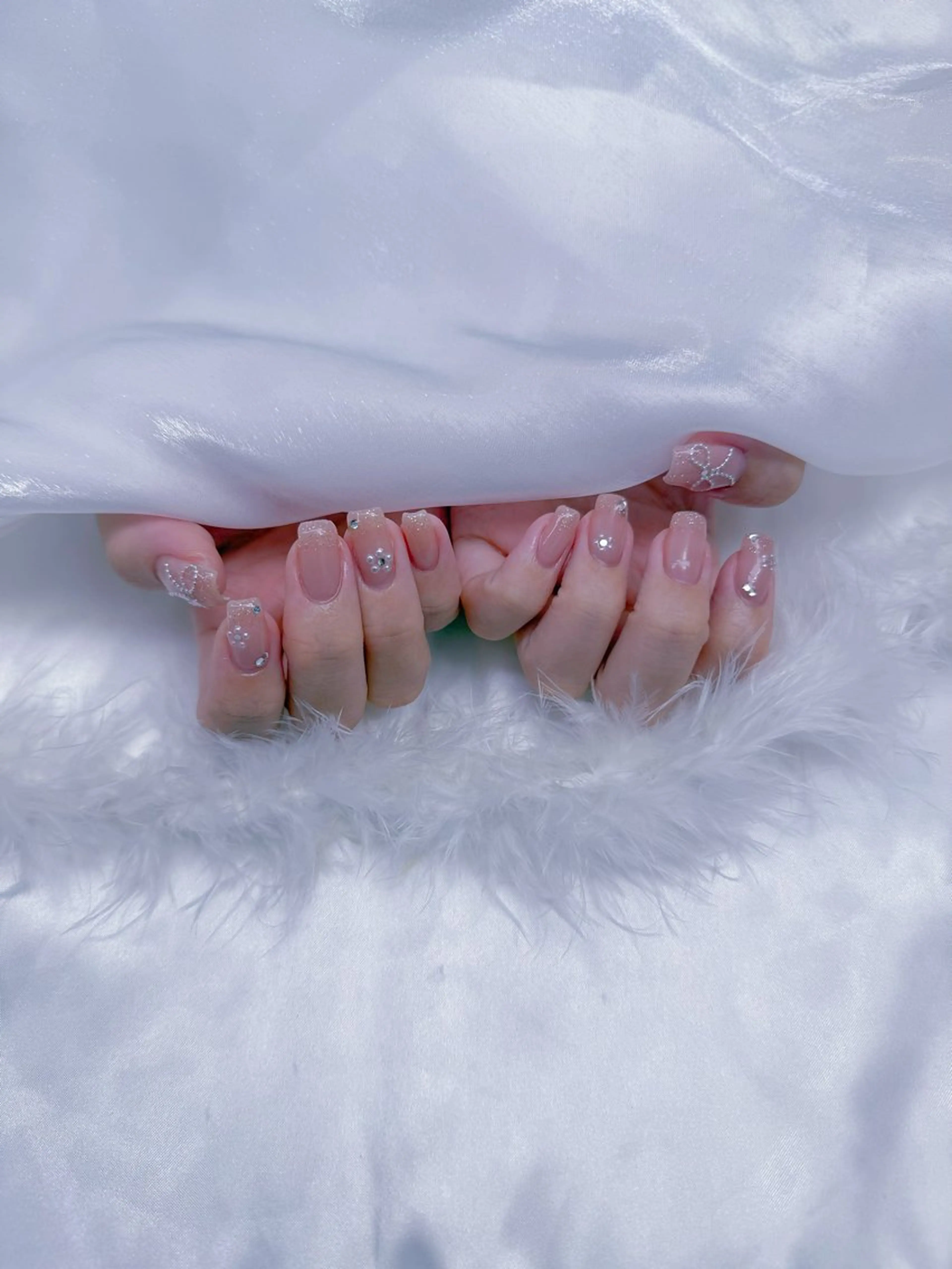 ネイル Romymoon nail帆南☾ ໋のネイルデザイン