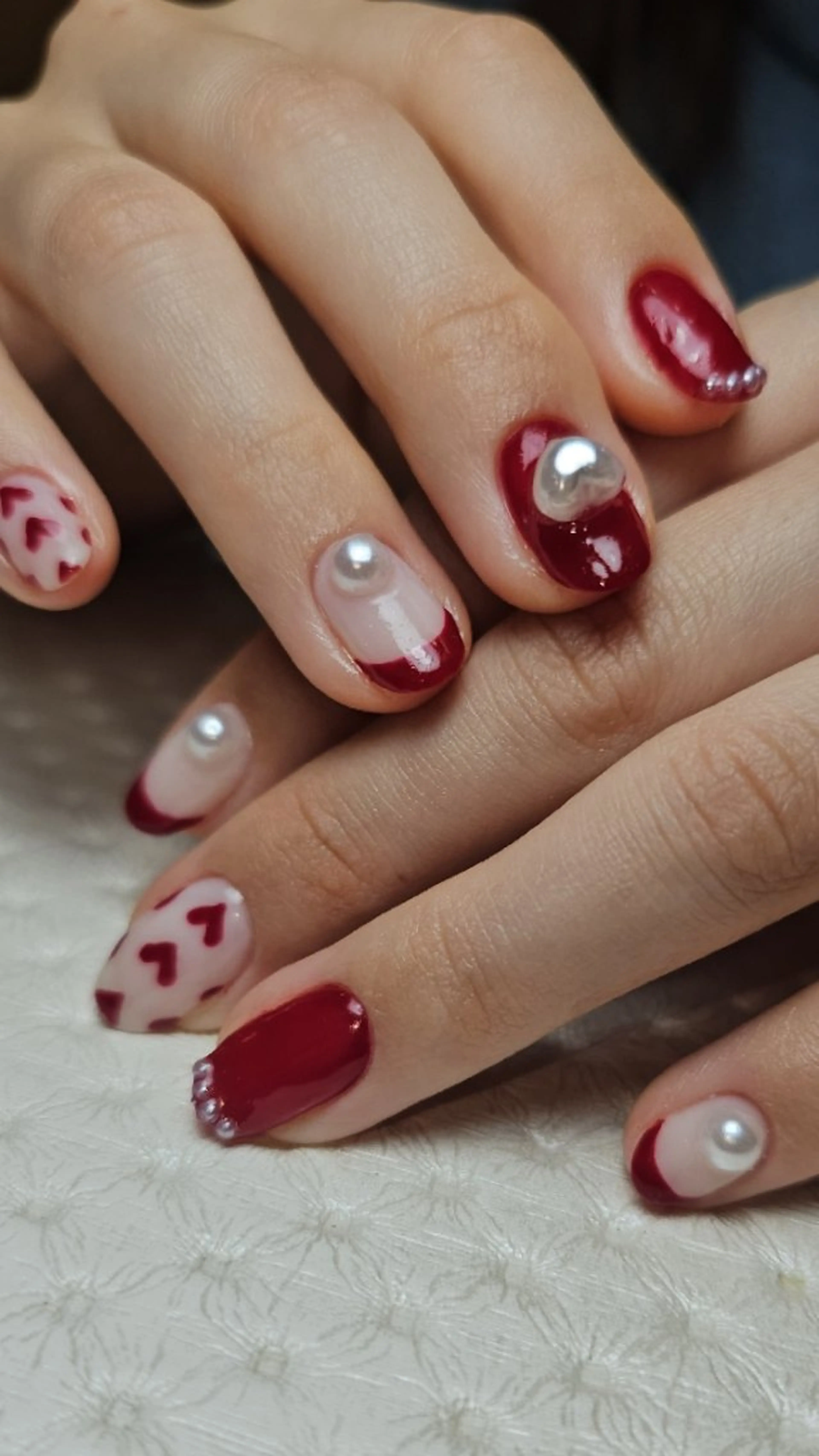 豊富なサンプルから選べる☆サロンアートから💎10色まで[オフのみ+30 分]➡️ 長い爪+1.000 ¥の写真