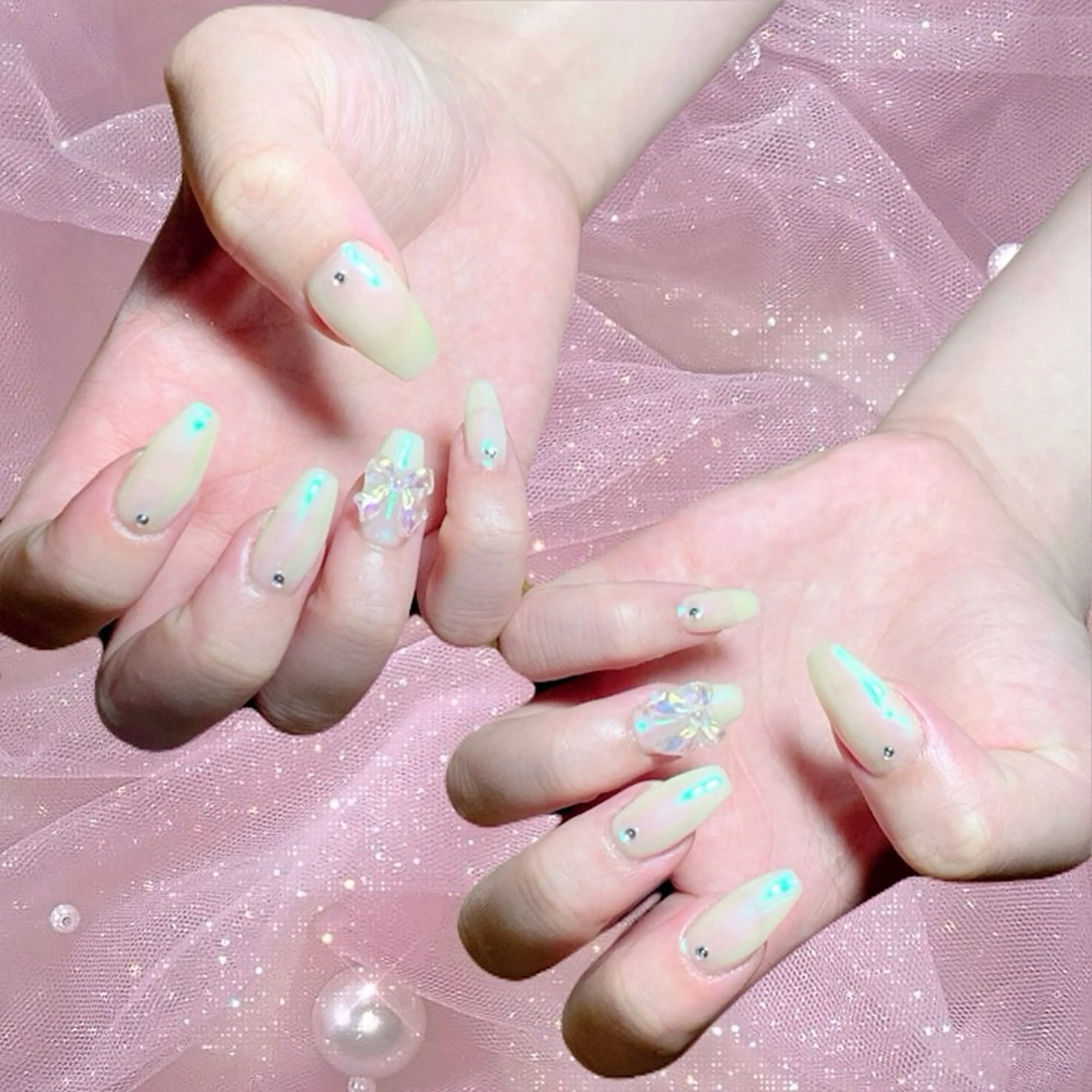 ネイル ハンドネイル ＫＥＩ nail🎀 ガーリーネイル🧸のネイルデザイン